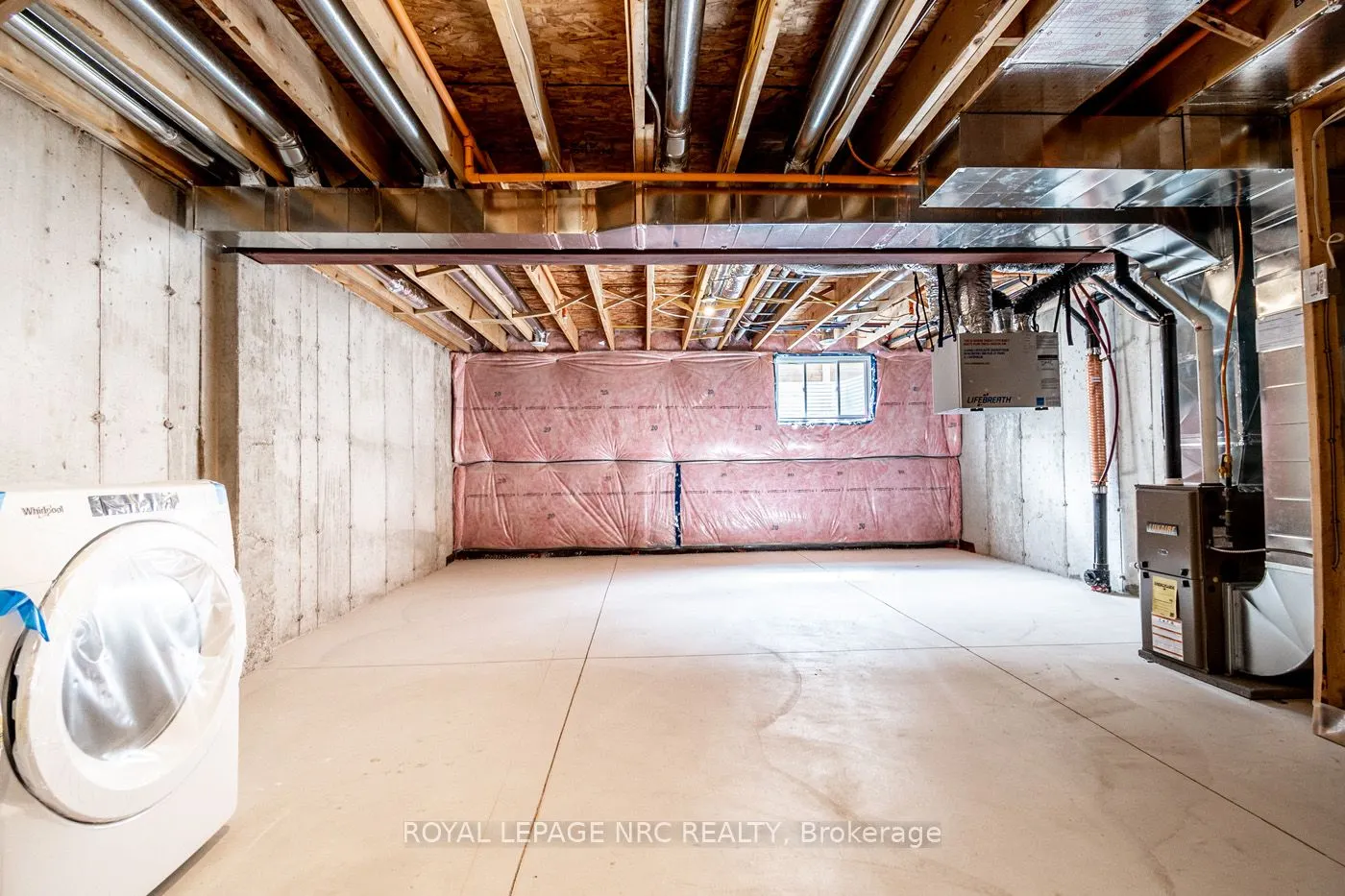 121A Moffatt Street, #20