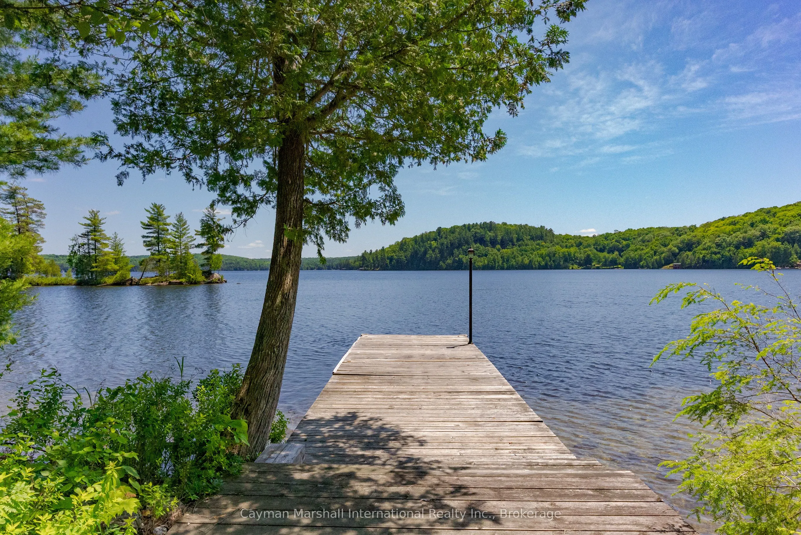 1114 North Burnt Island Road