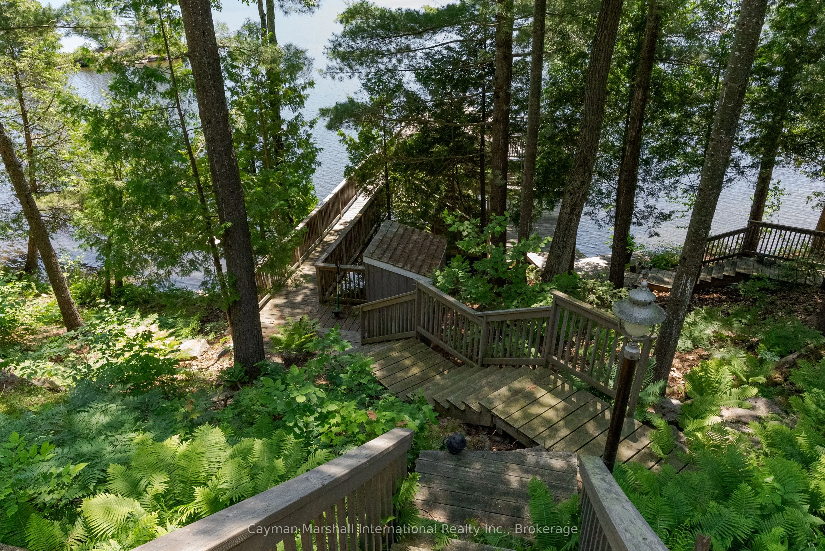 1114 North Burnt Island Road
