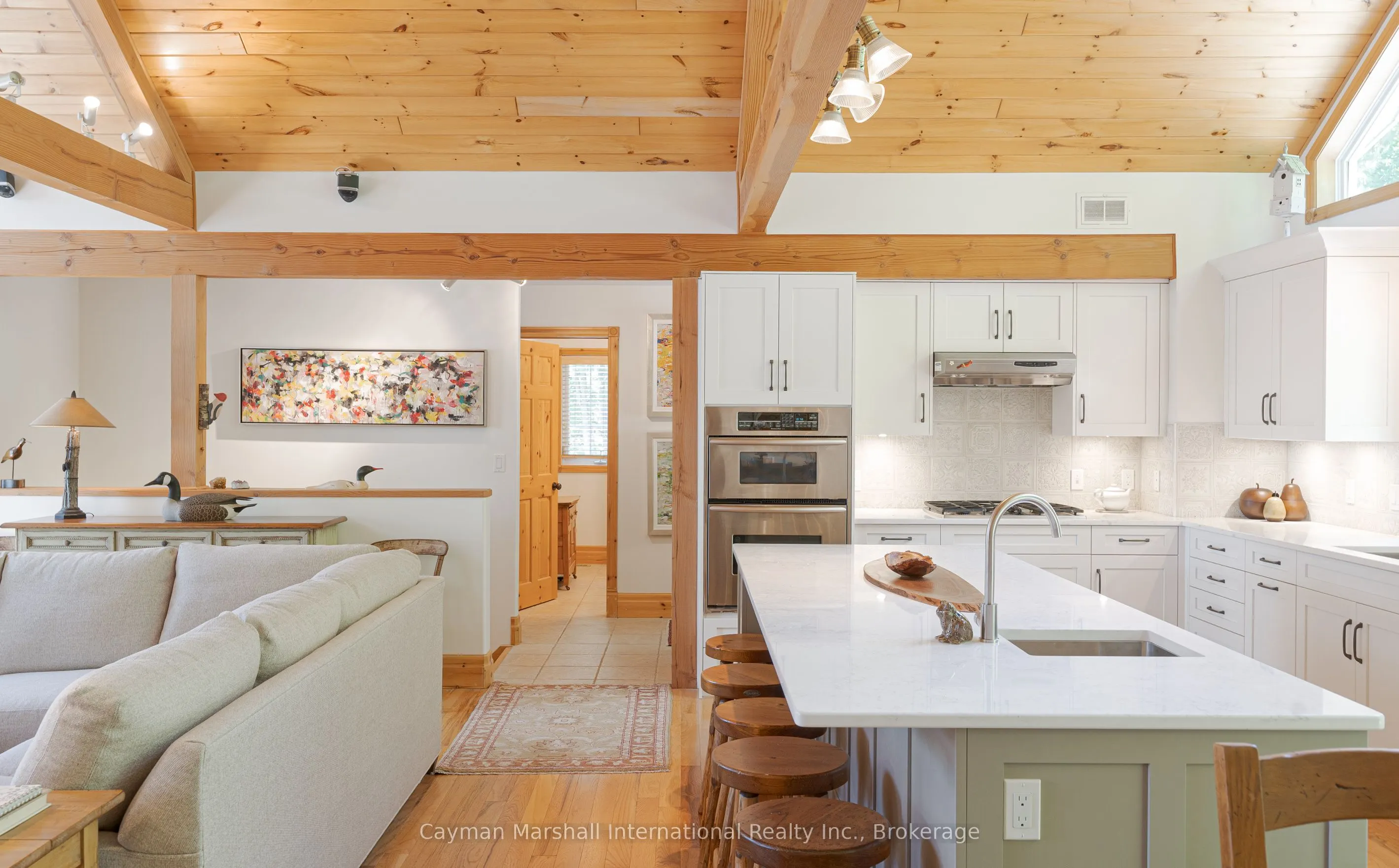 1114 North Burnt Island Road