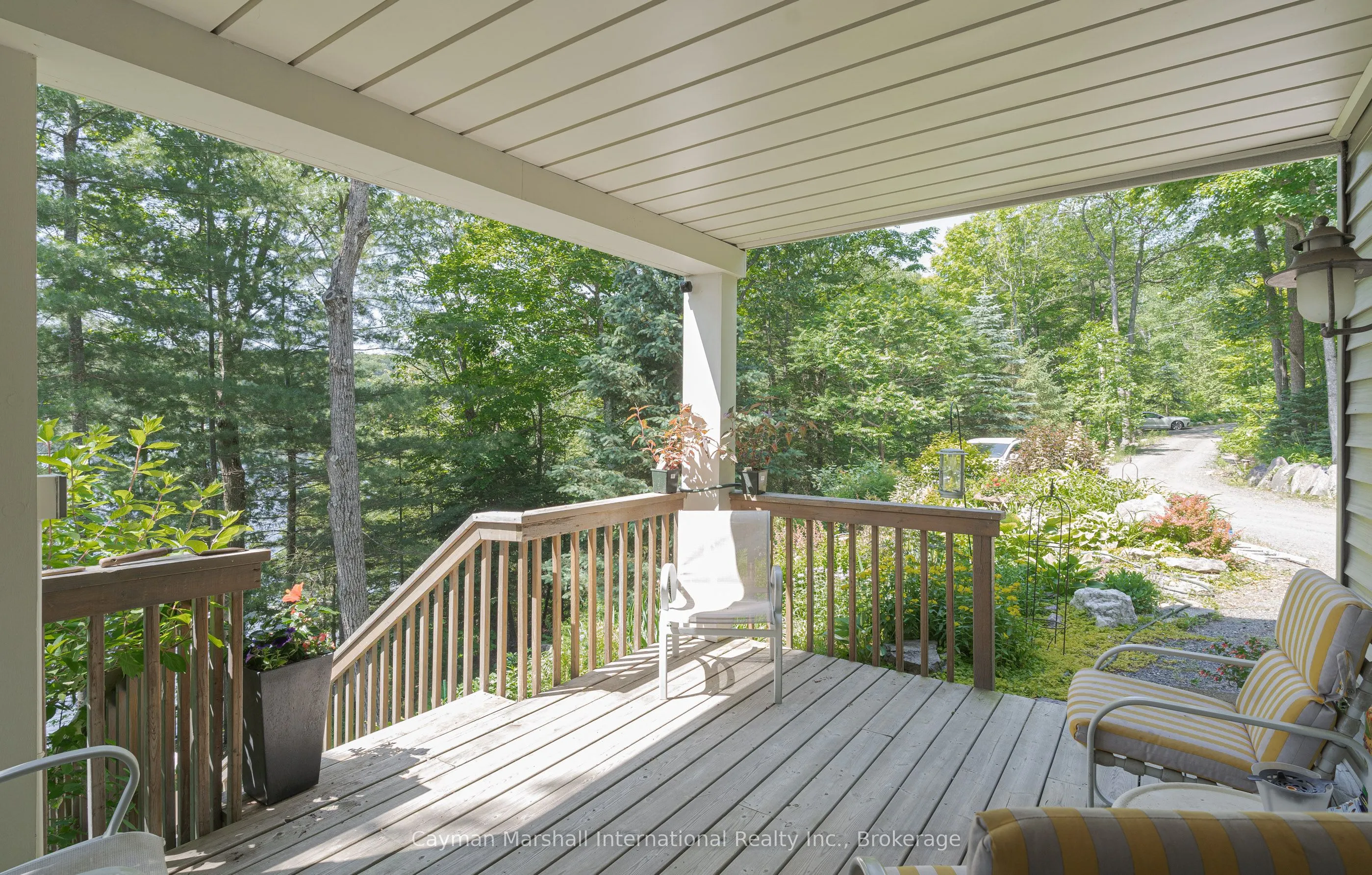 1114 North Burnt Island Road