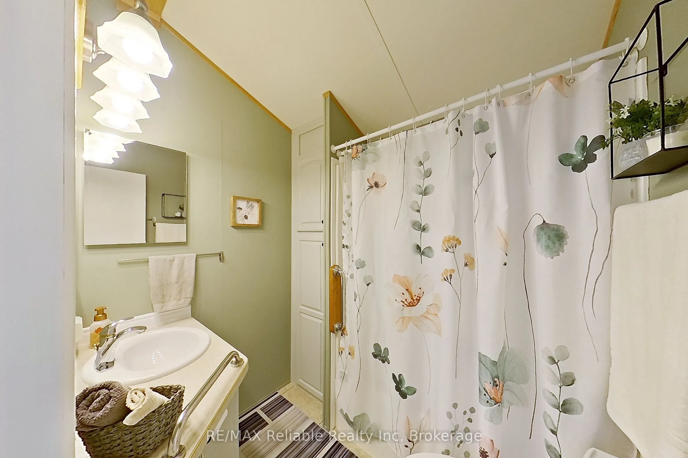 76735 Wildwood Line, #19