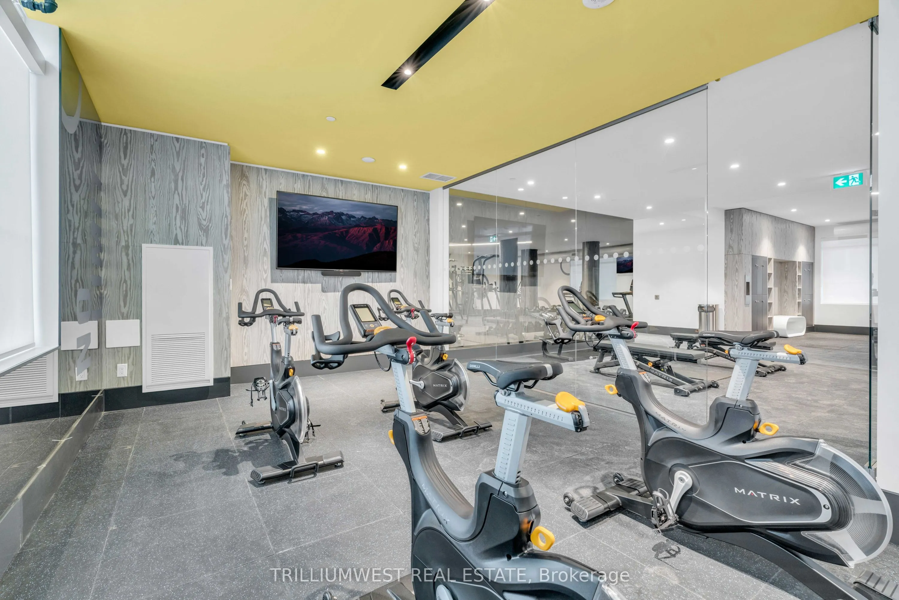 55 Duke Street W, #1210