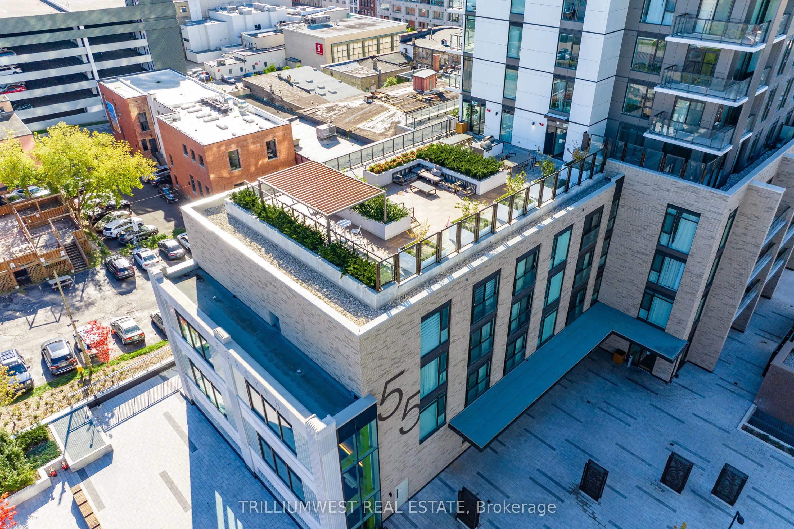 55 Duke Street W, #1210