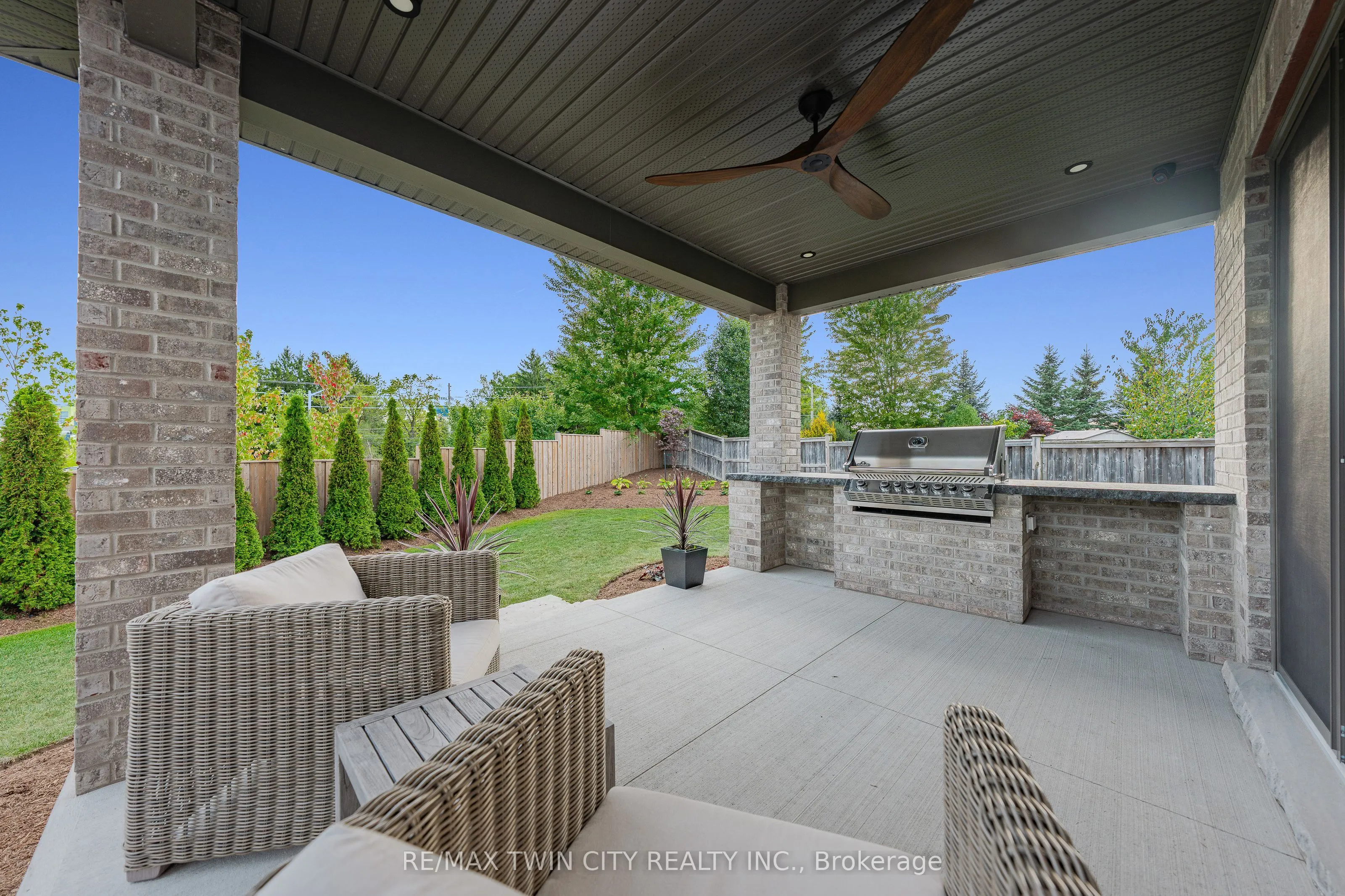 333 Westpark Crescent