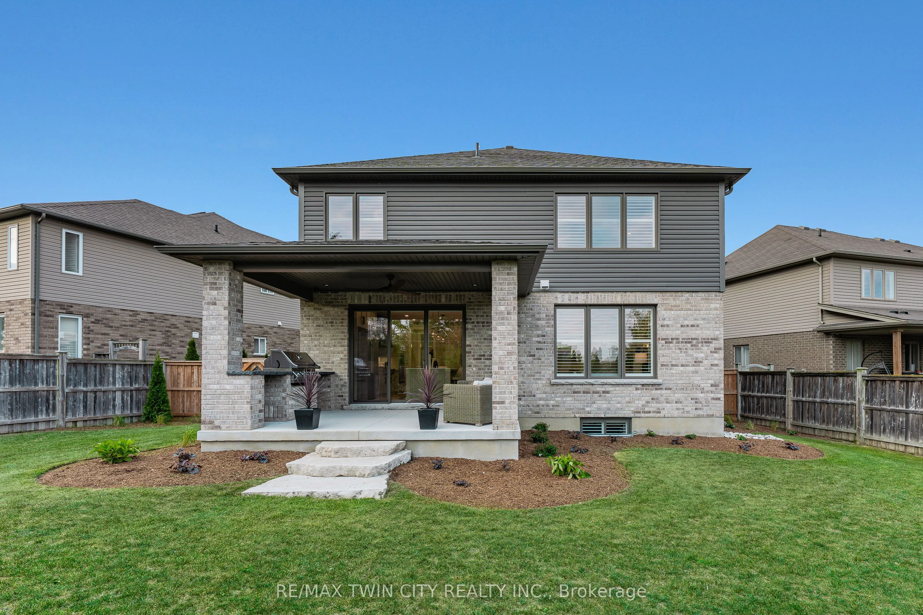 333 Westpark Crescent