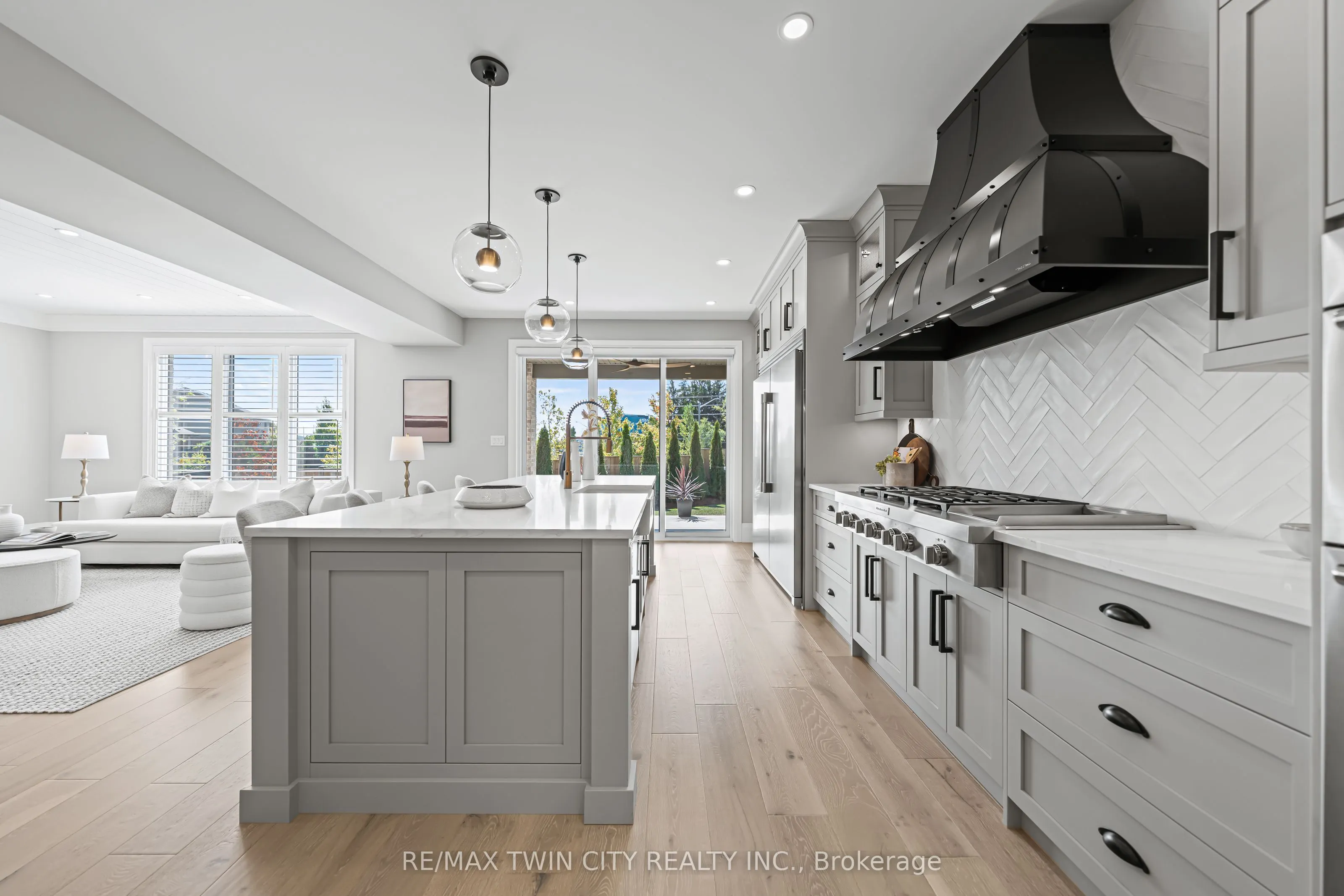 333 Westpark Crescent