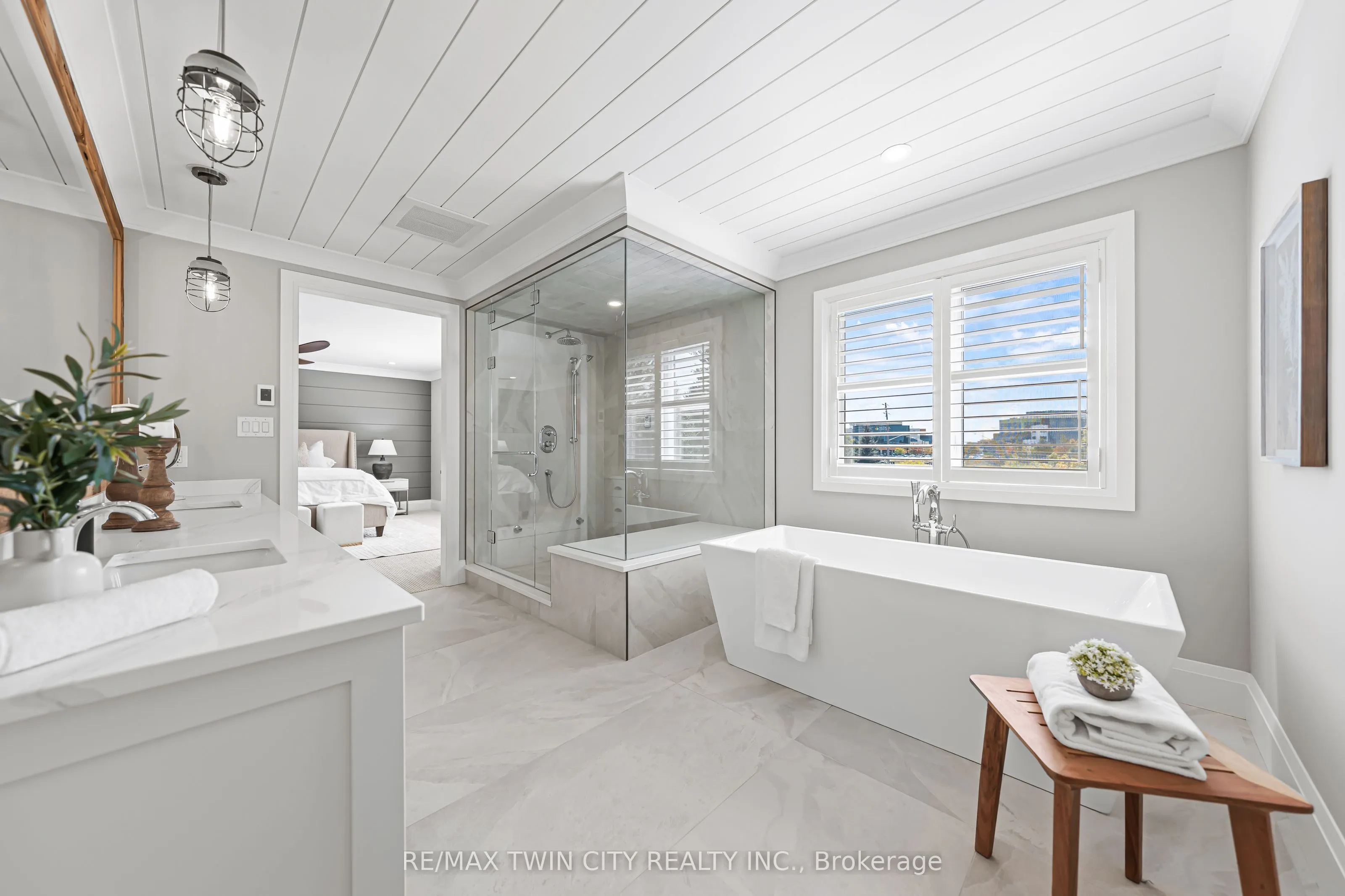 333 Westpark Crescent