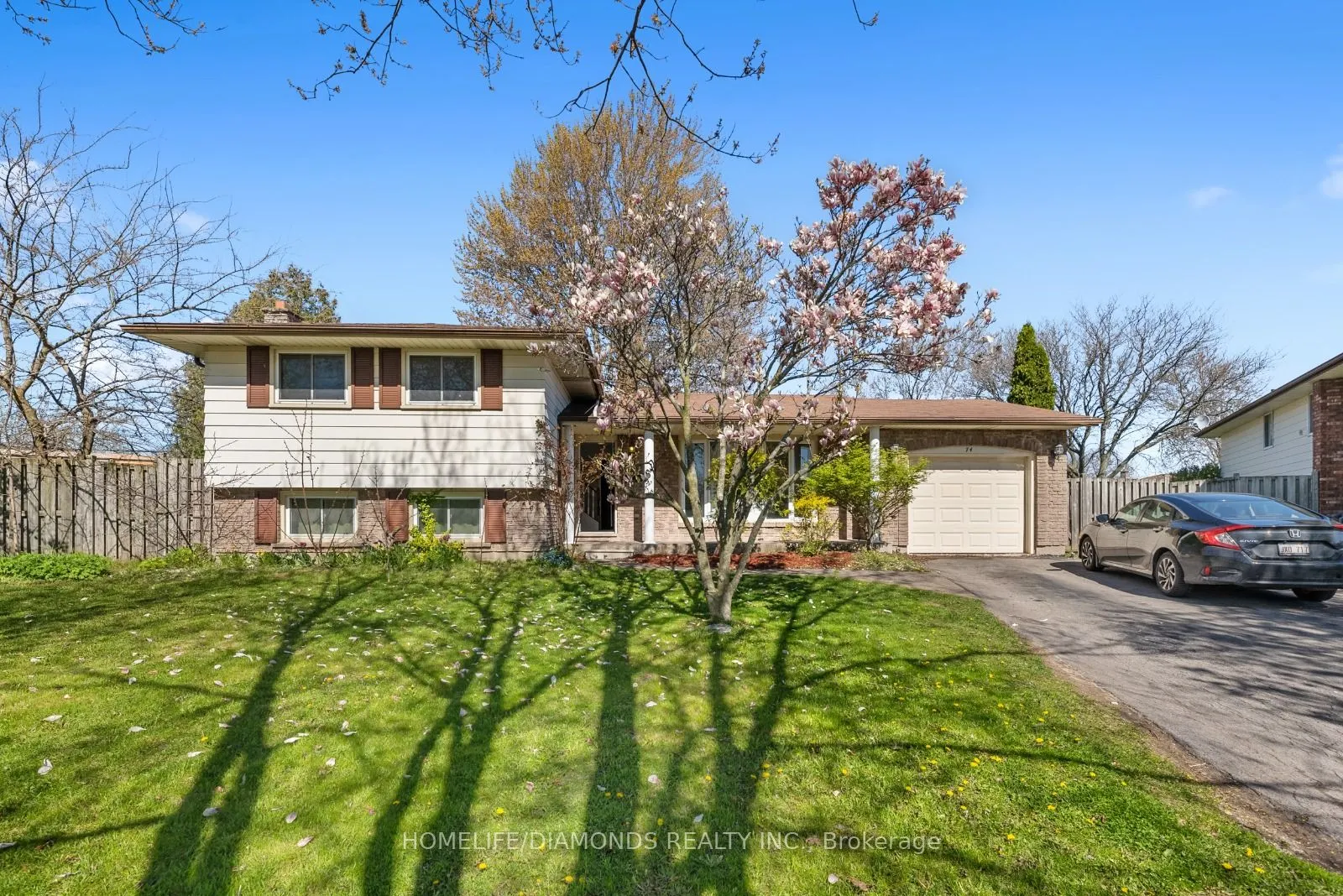 74 Macoomb Drive
