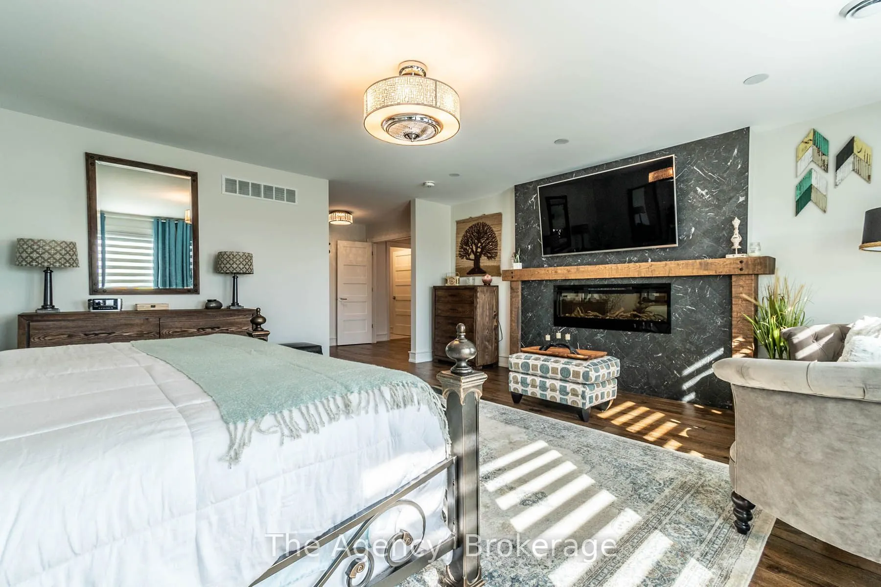 119 Willowbrook Drive