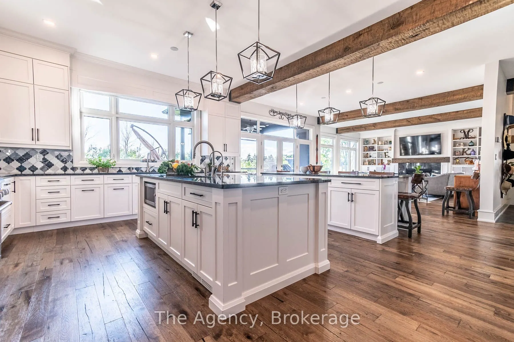 119 Willowbrook Drive