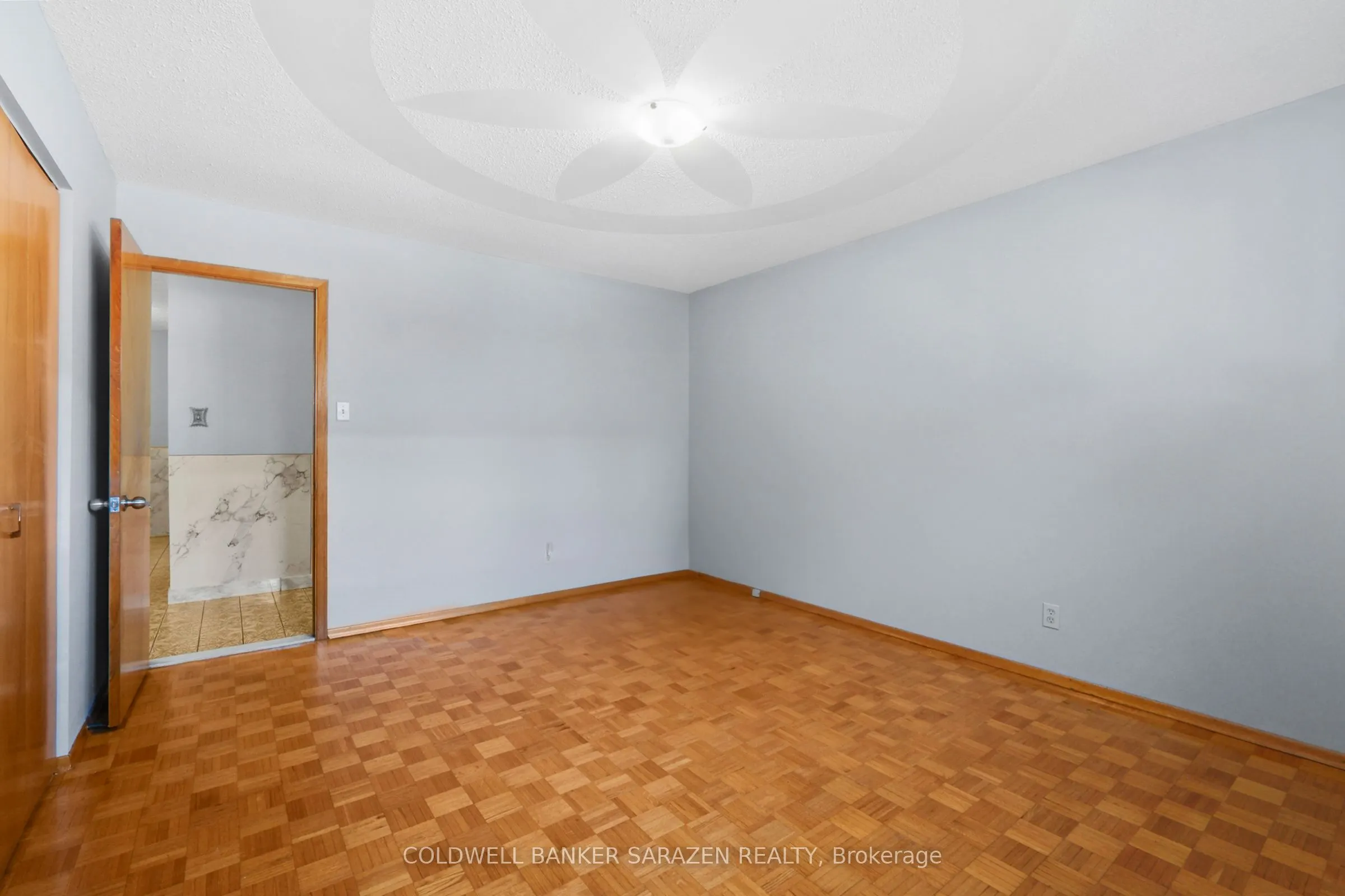 974 Greenbriar Avenue