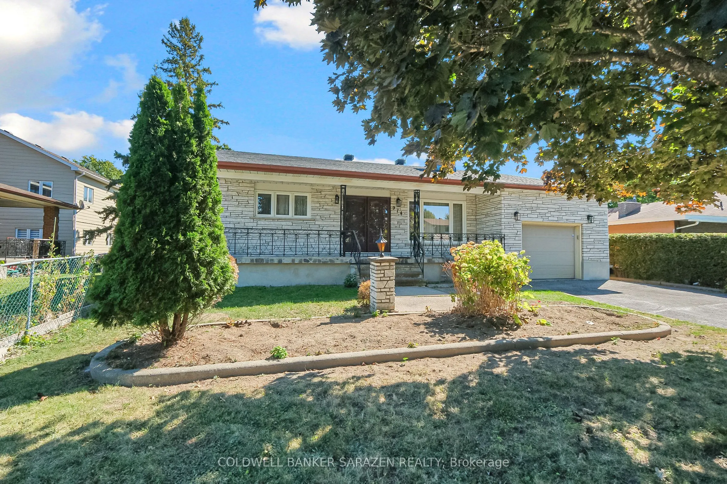 974 Greenbriar Avenue