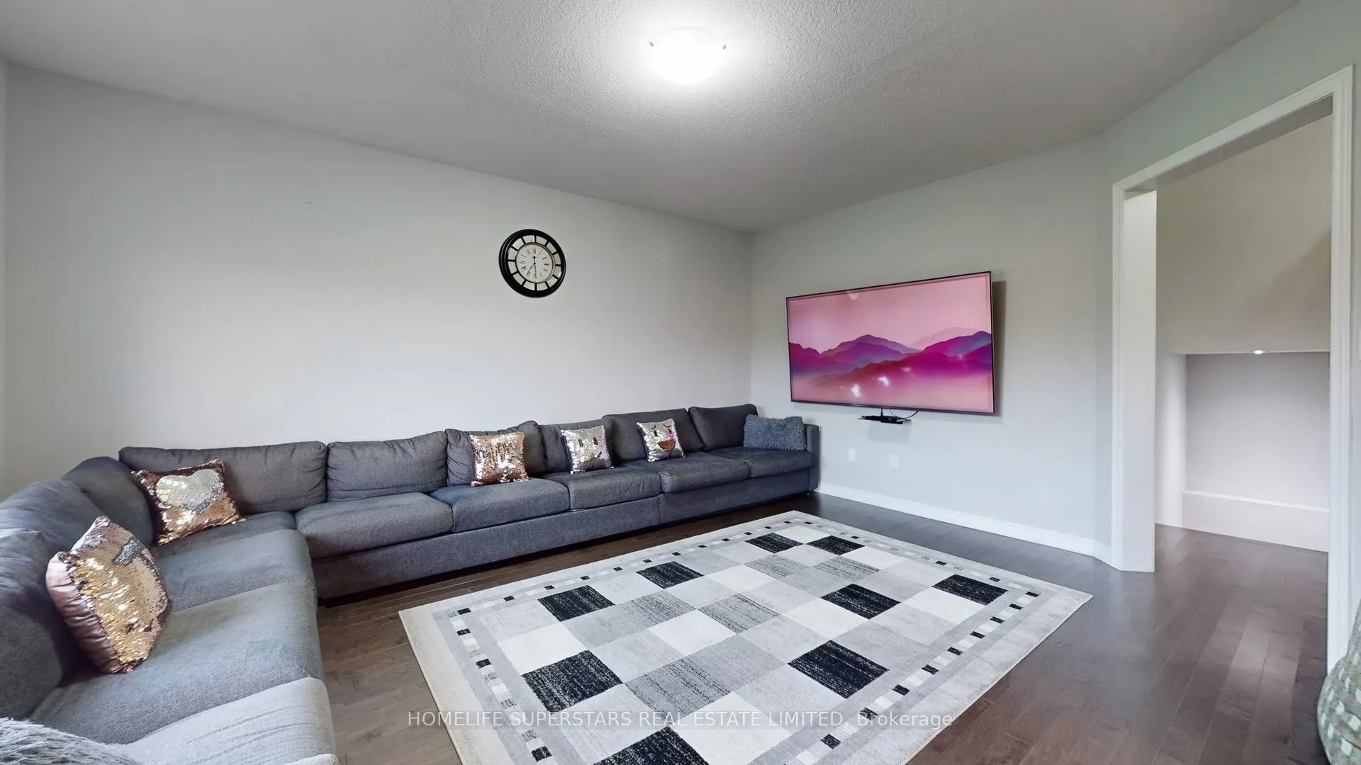 341 Rivertrail Avenue