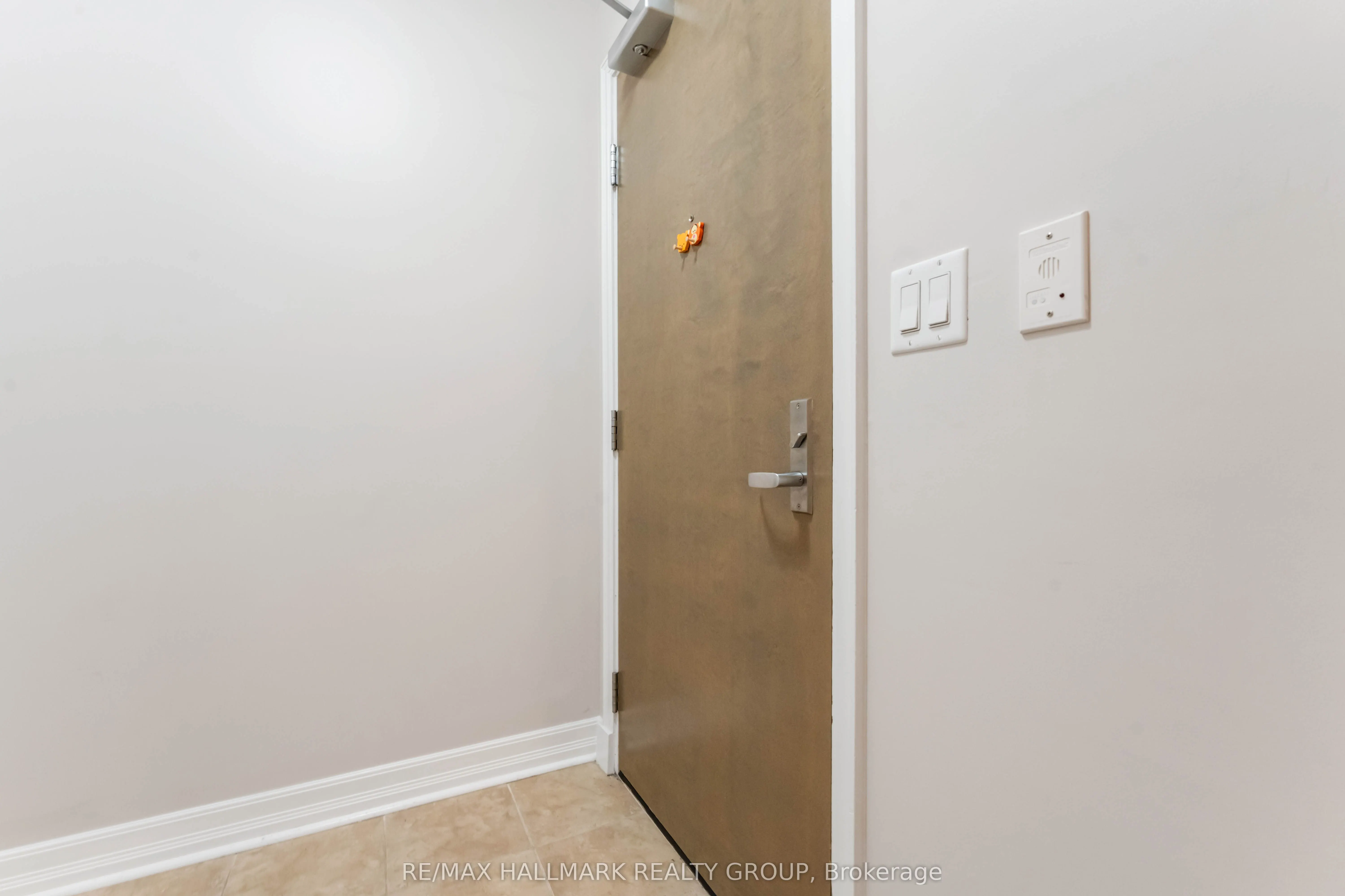 200 Besserer Street, #204
