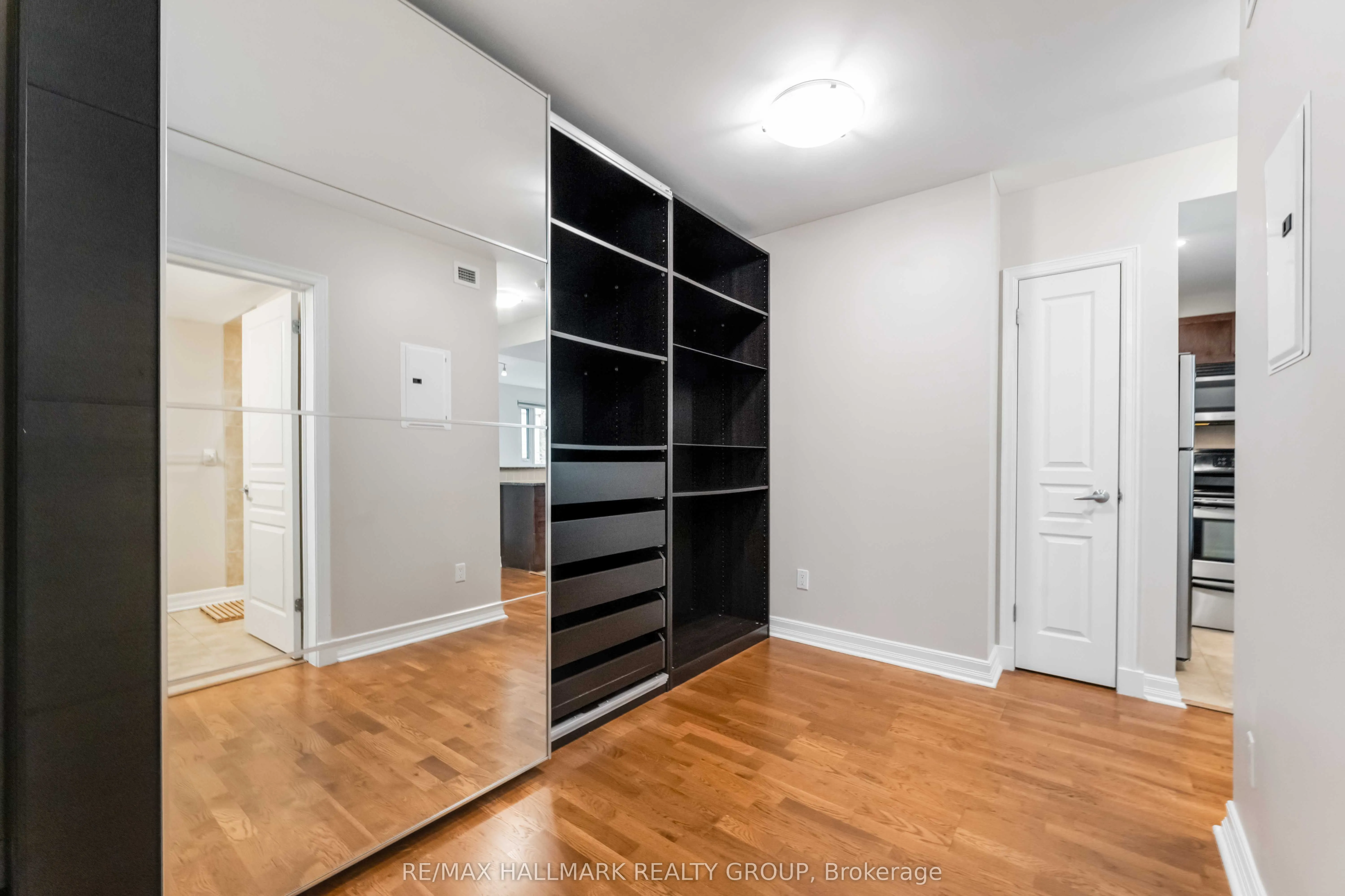 200 Besserer Street, #204
