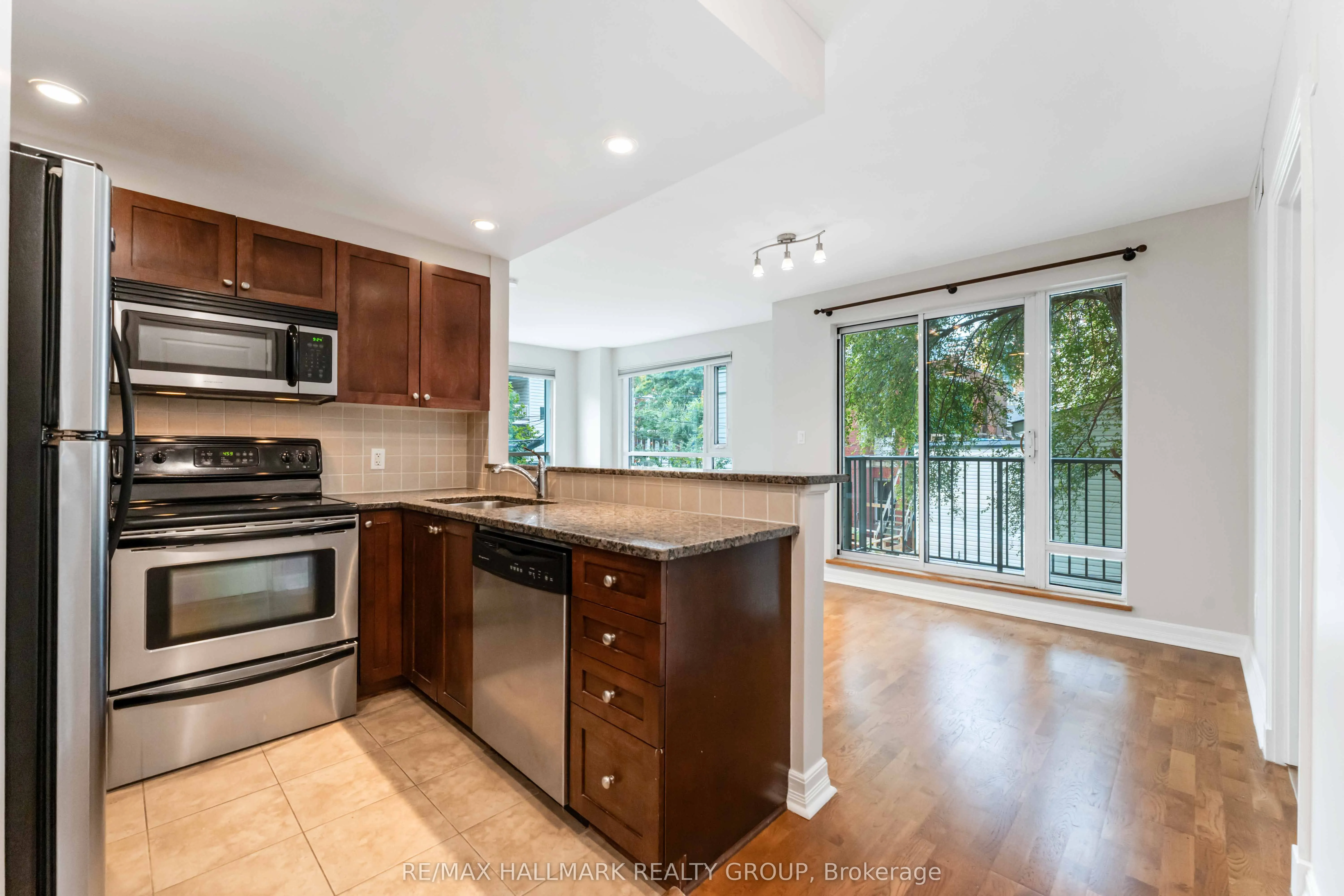 200 Besserer Street, #204