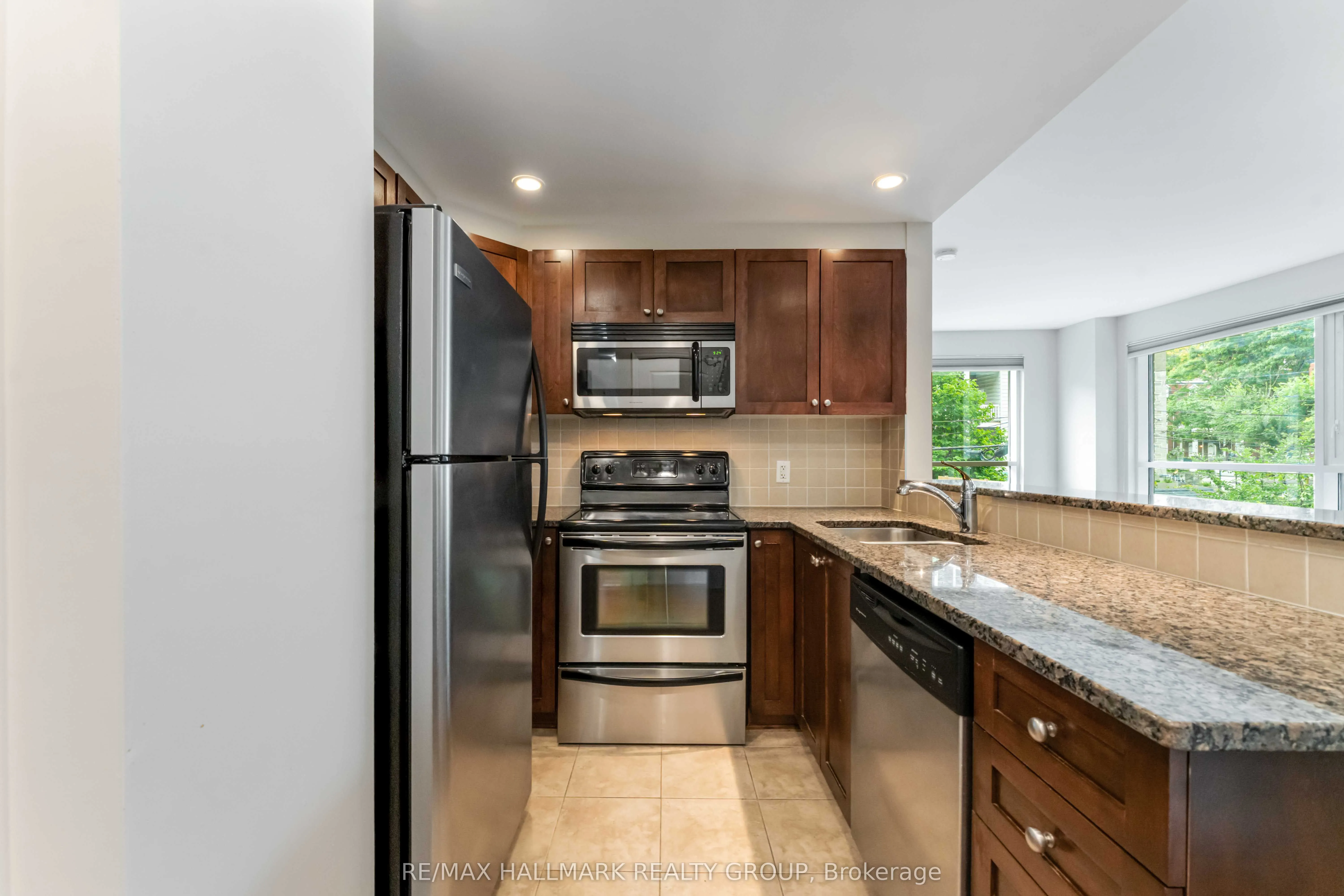 200 Besserer Street, #204