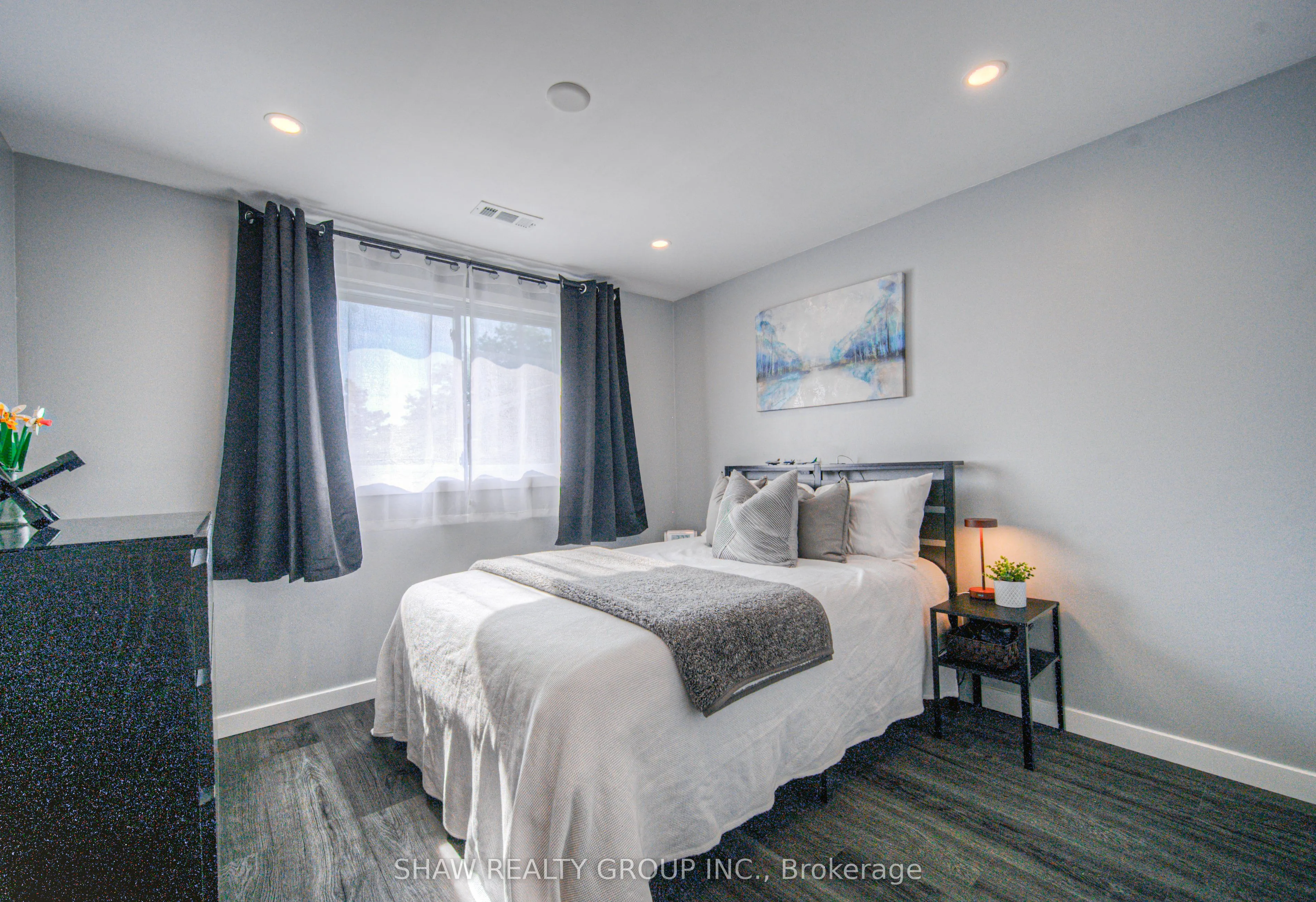 65 Glamis Road, #83