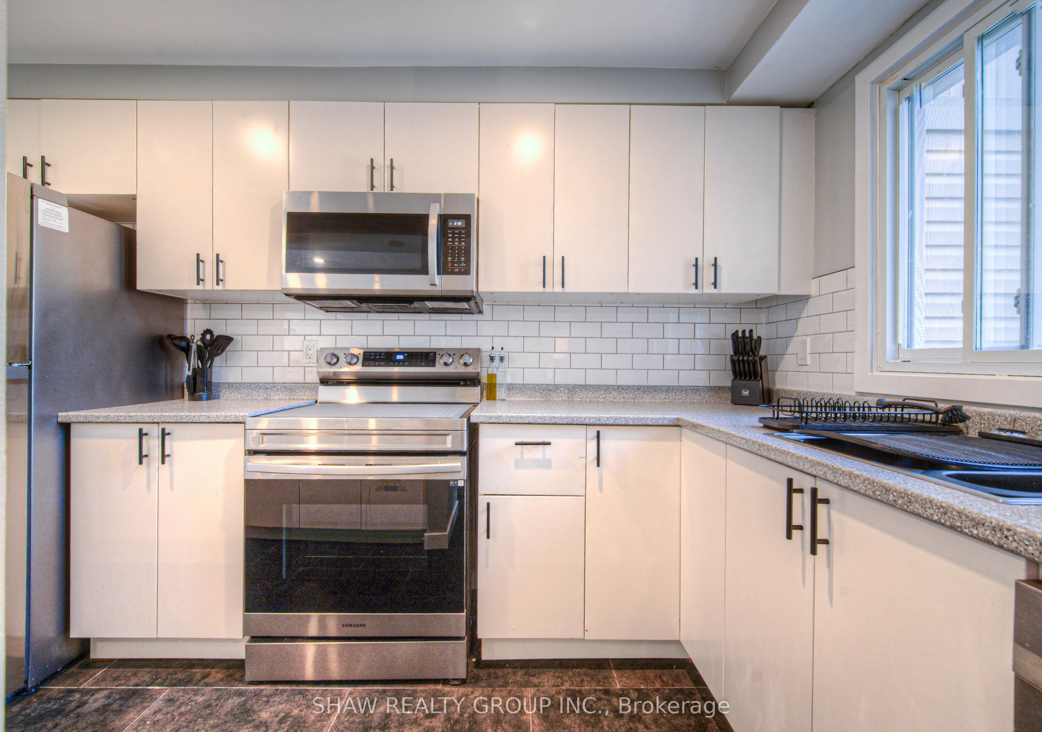 65 Glamis Road, #83