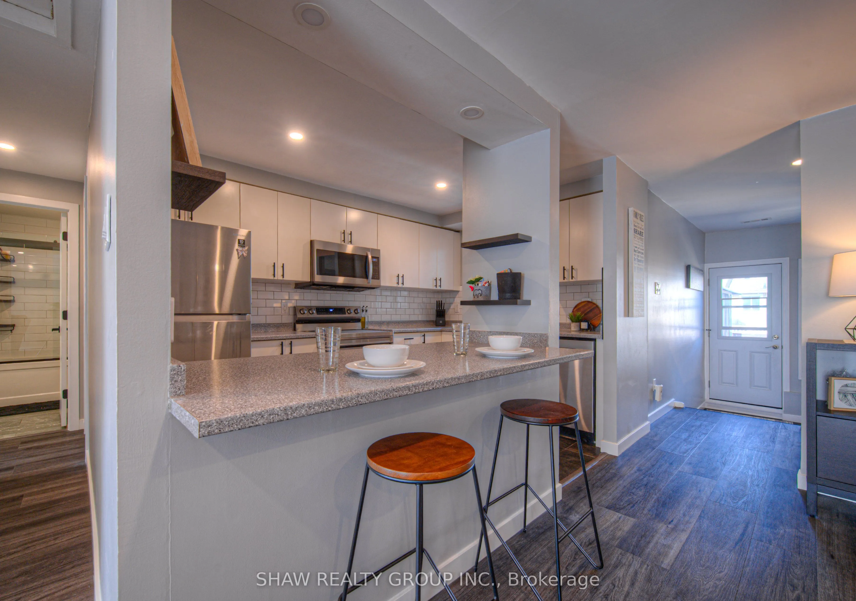 65 Glamis Road, #83