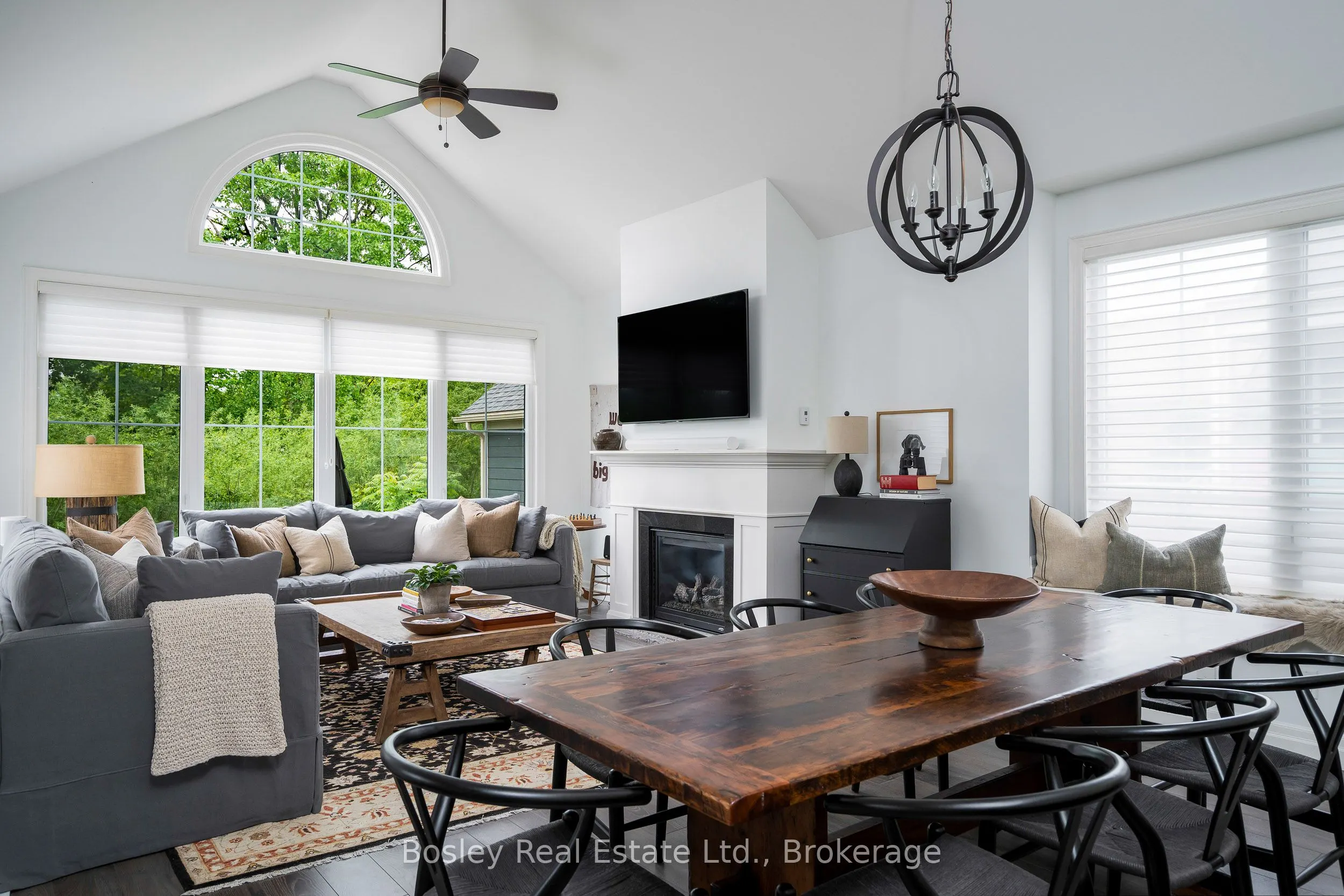 146 Snow Apple Crescent