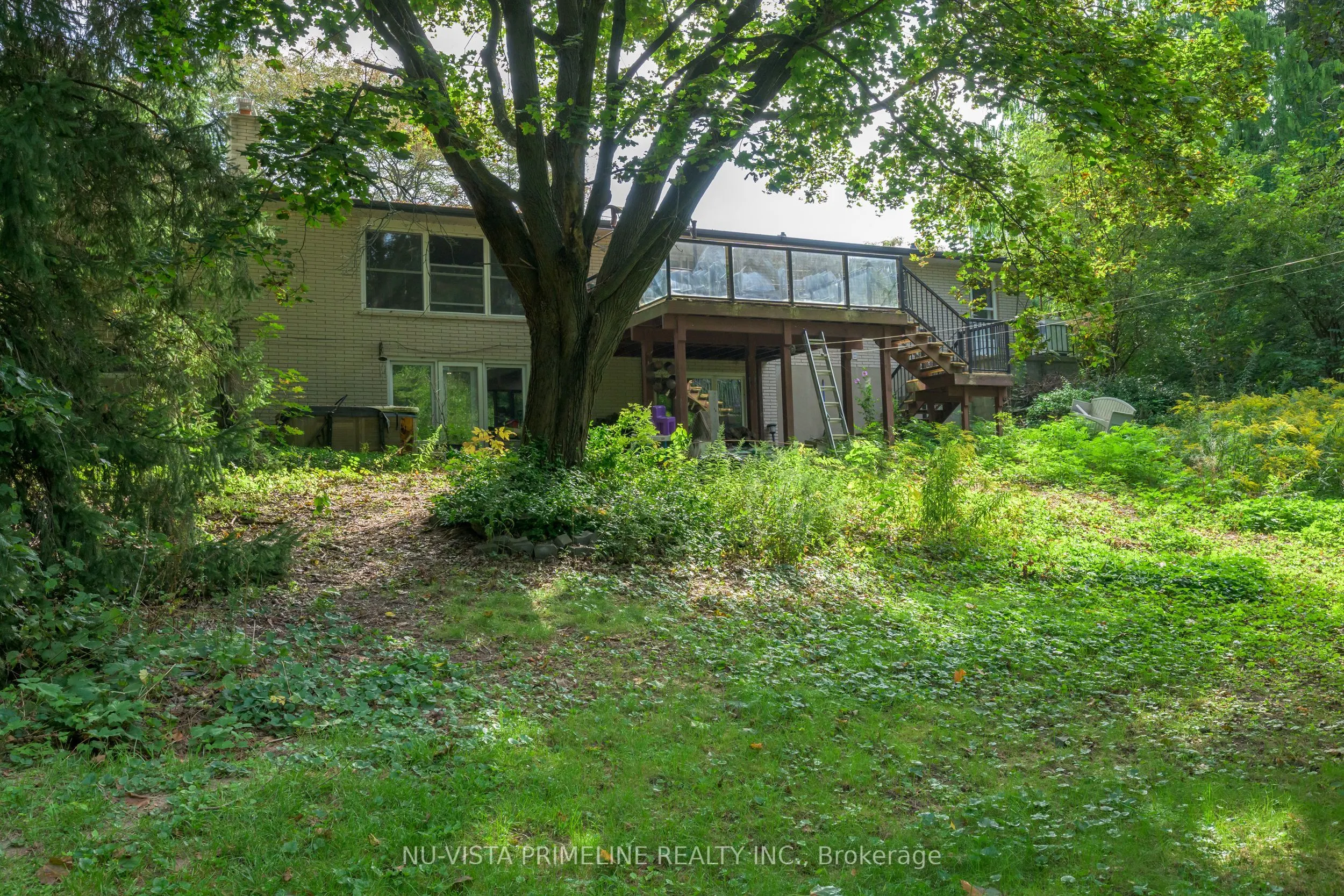 5699 Sunset Drive