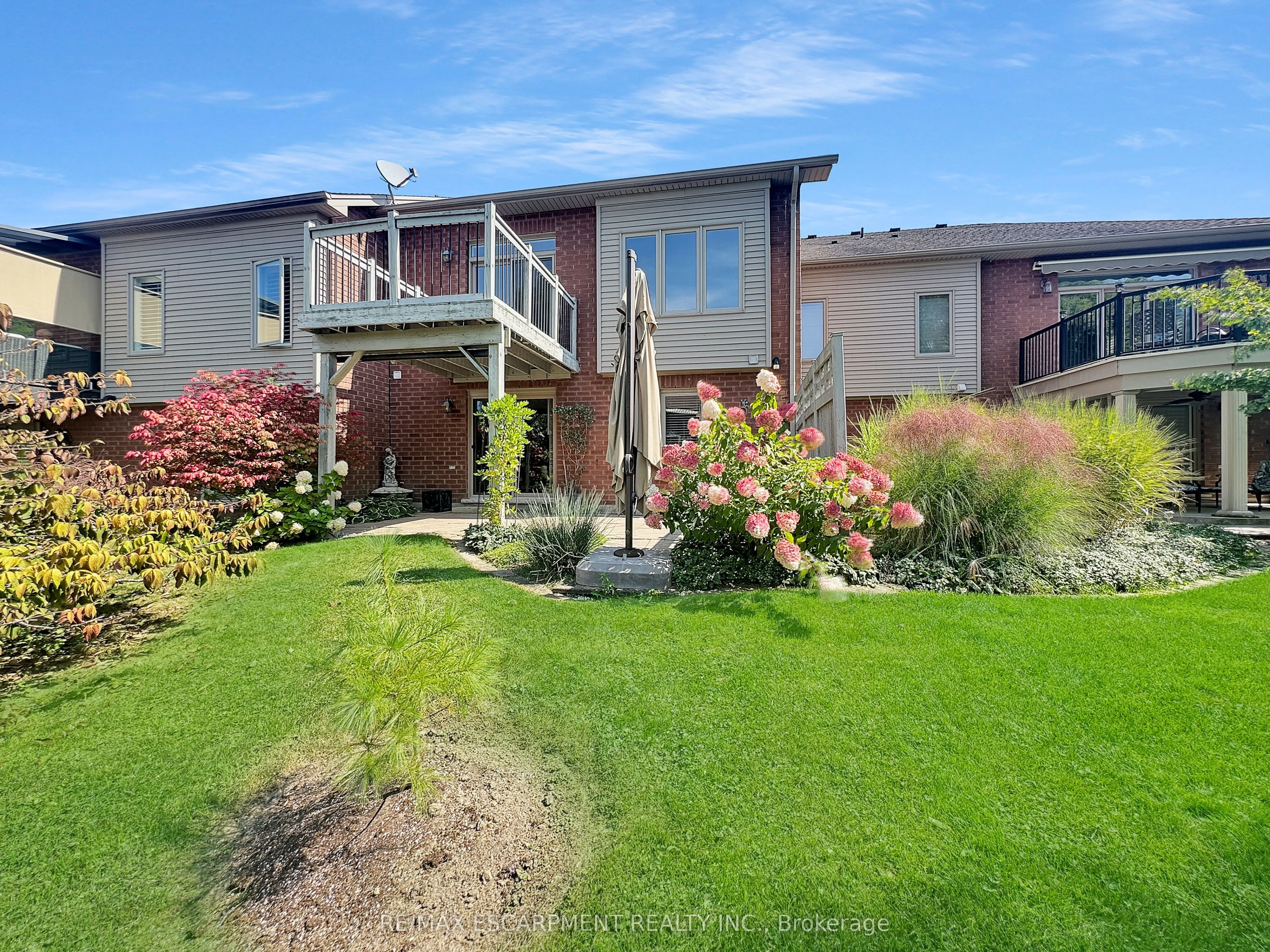 15 Iron Bridge Court