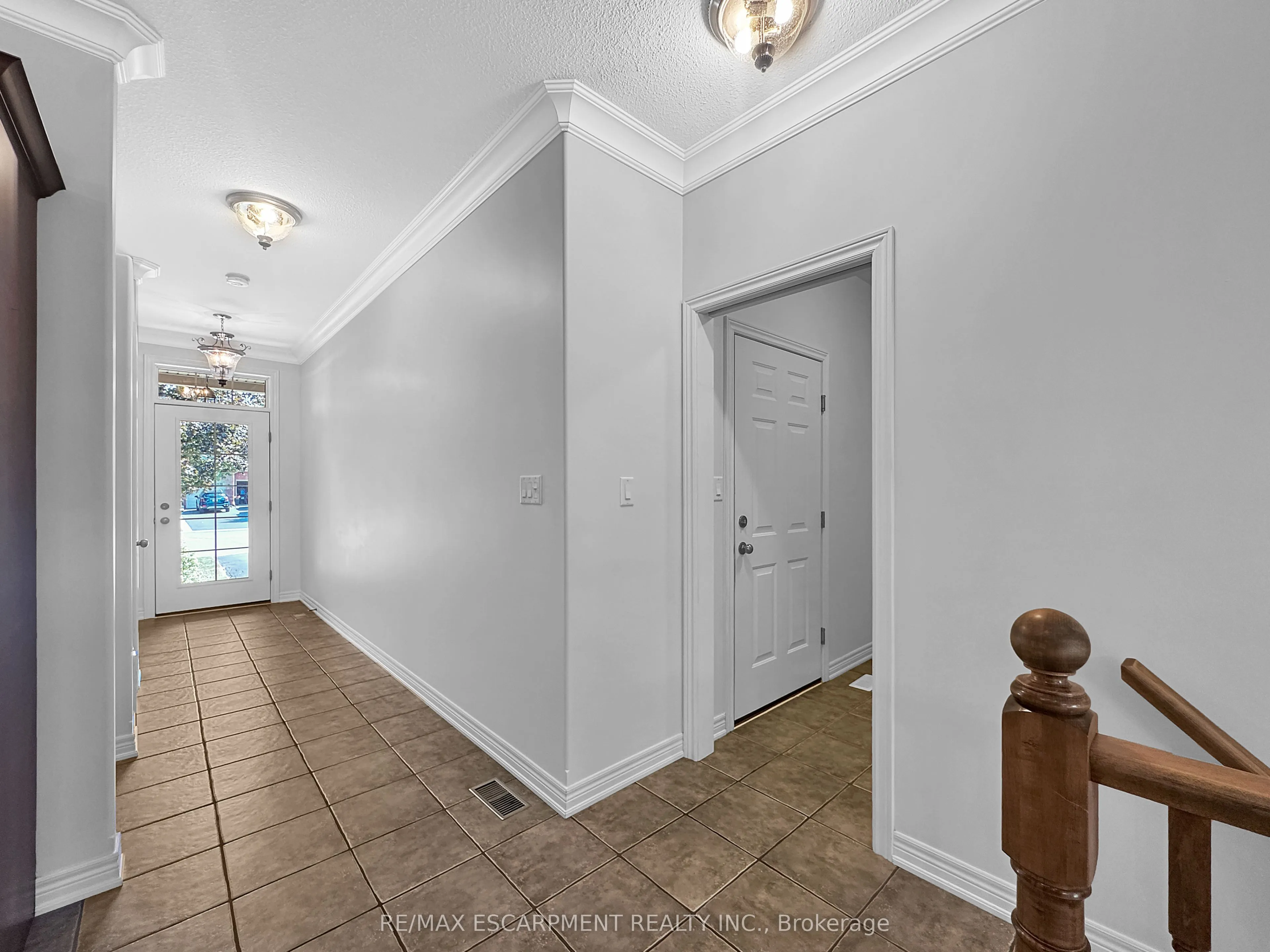 15 Iron Bridge Court