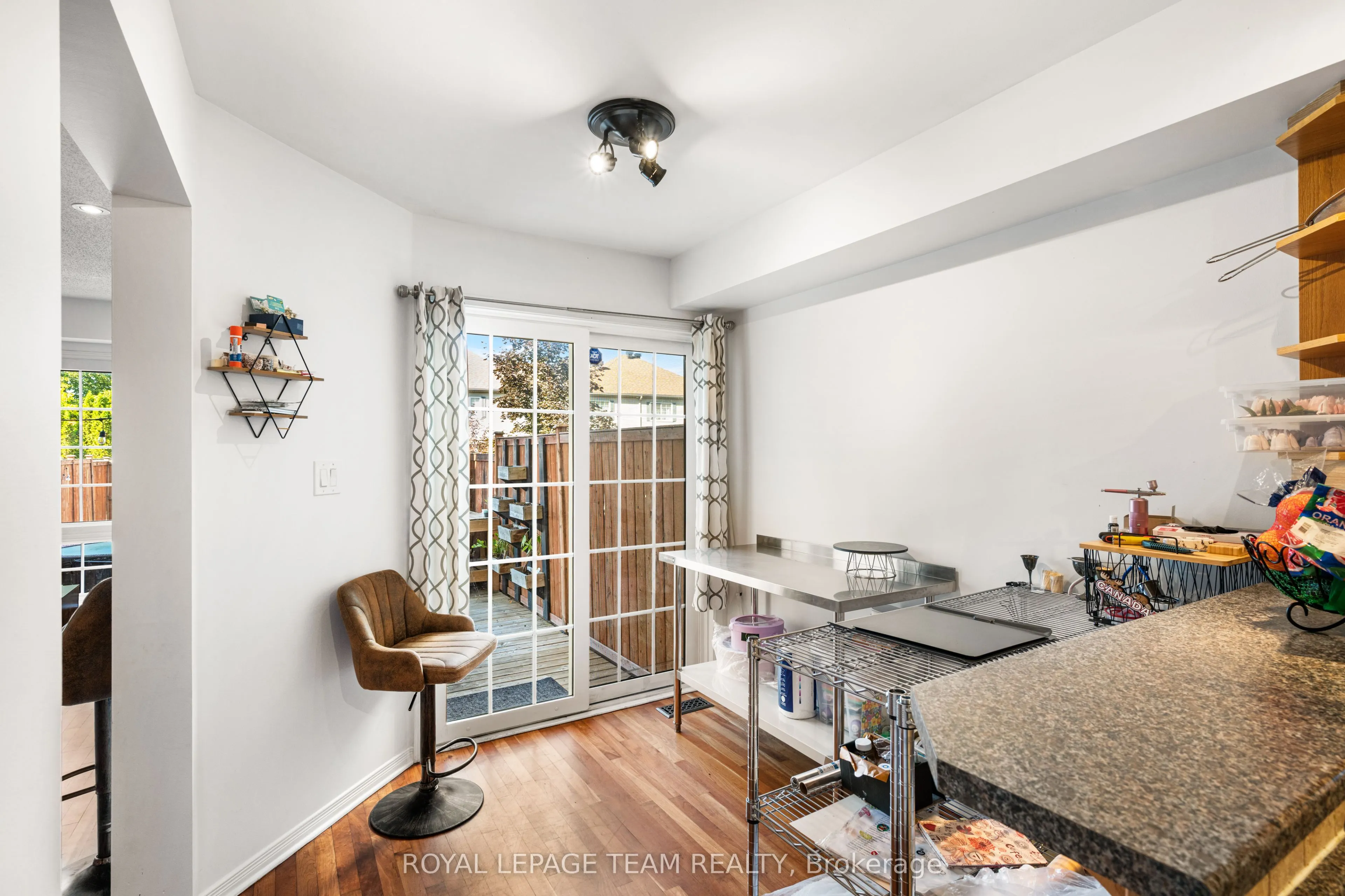 30 Goldthorpe Private