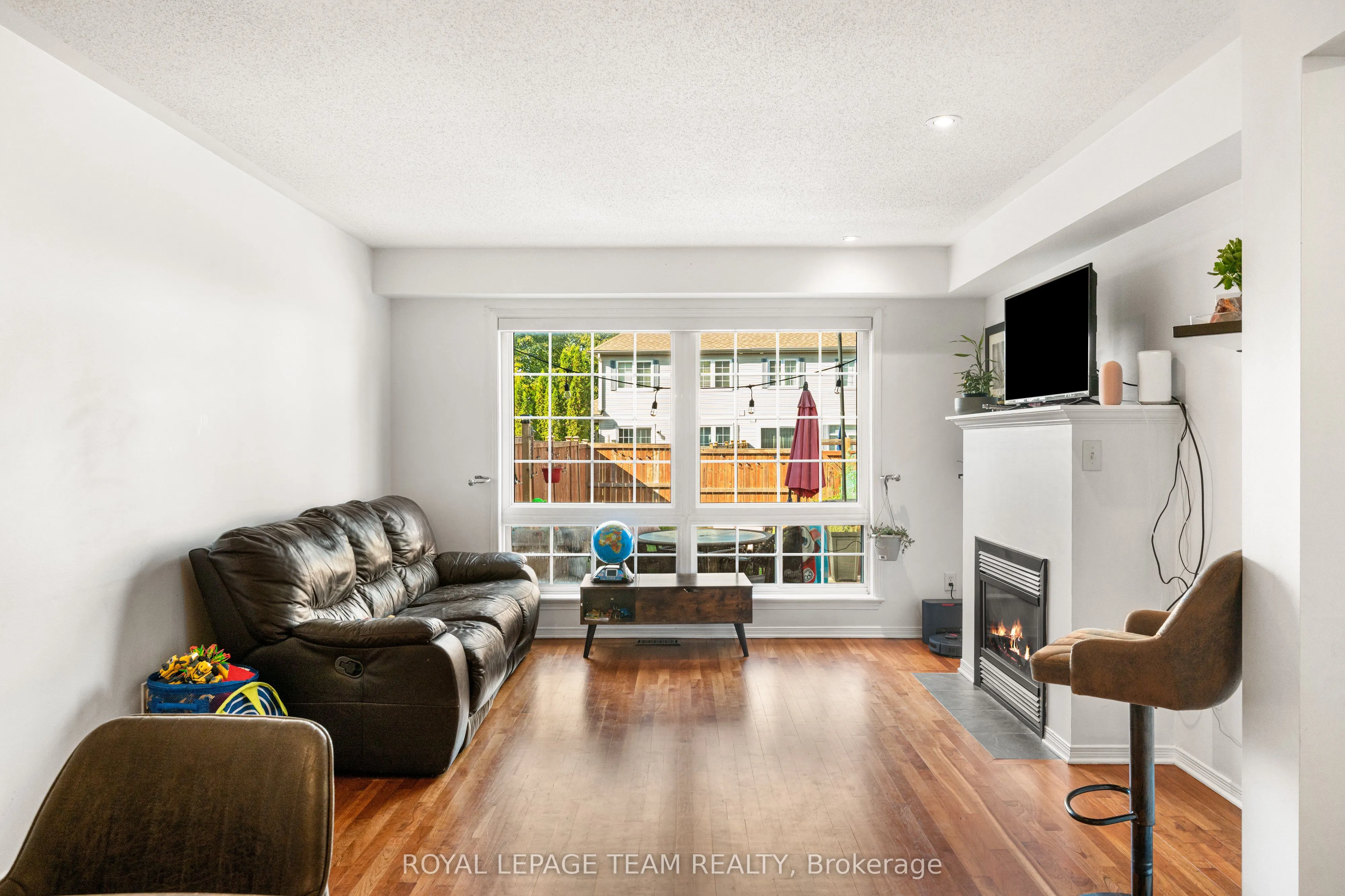 30 Goldthorpe Private