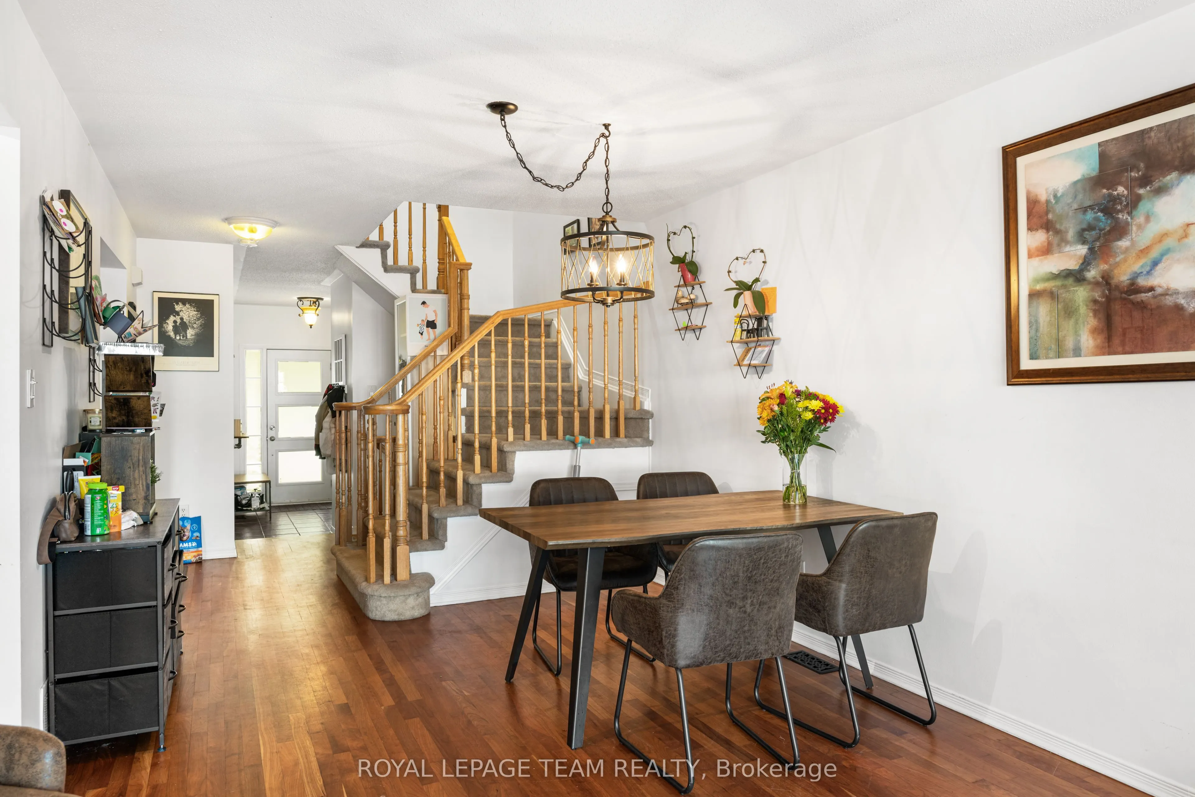30 Goldthorpe Private