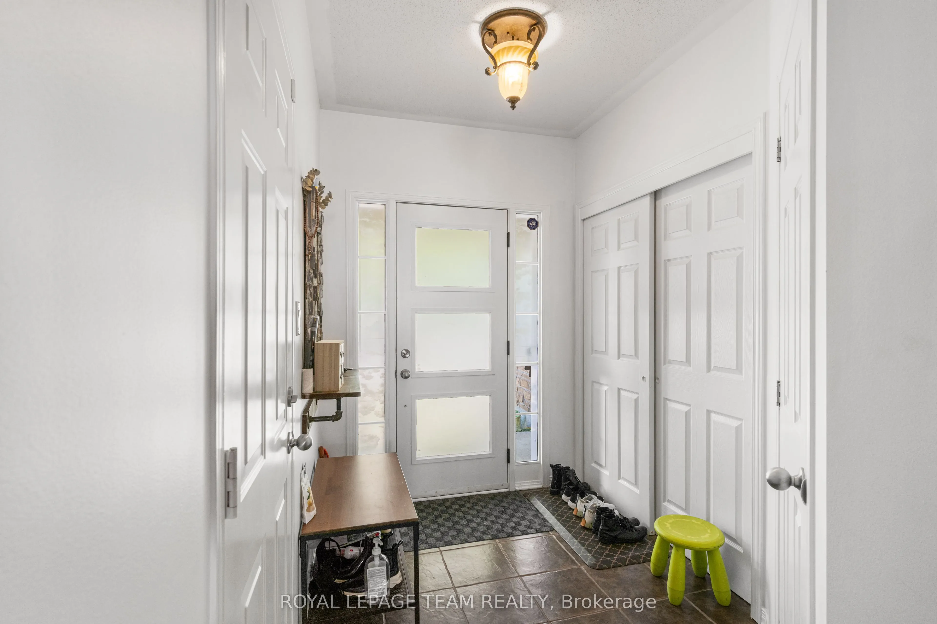 30 Goldthorpe Private