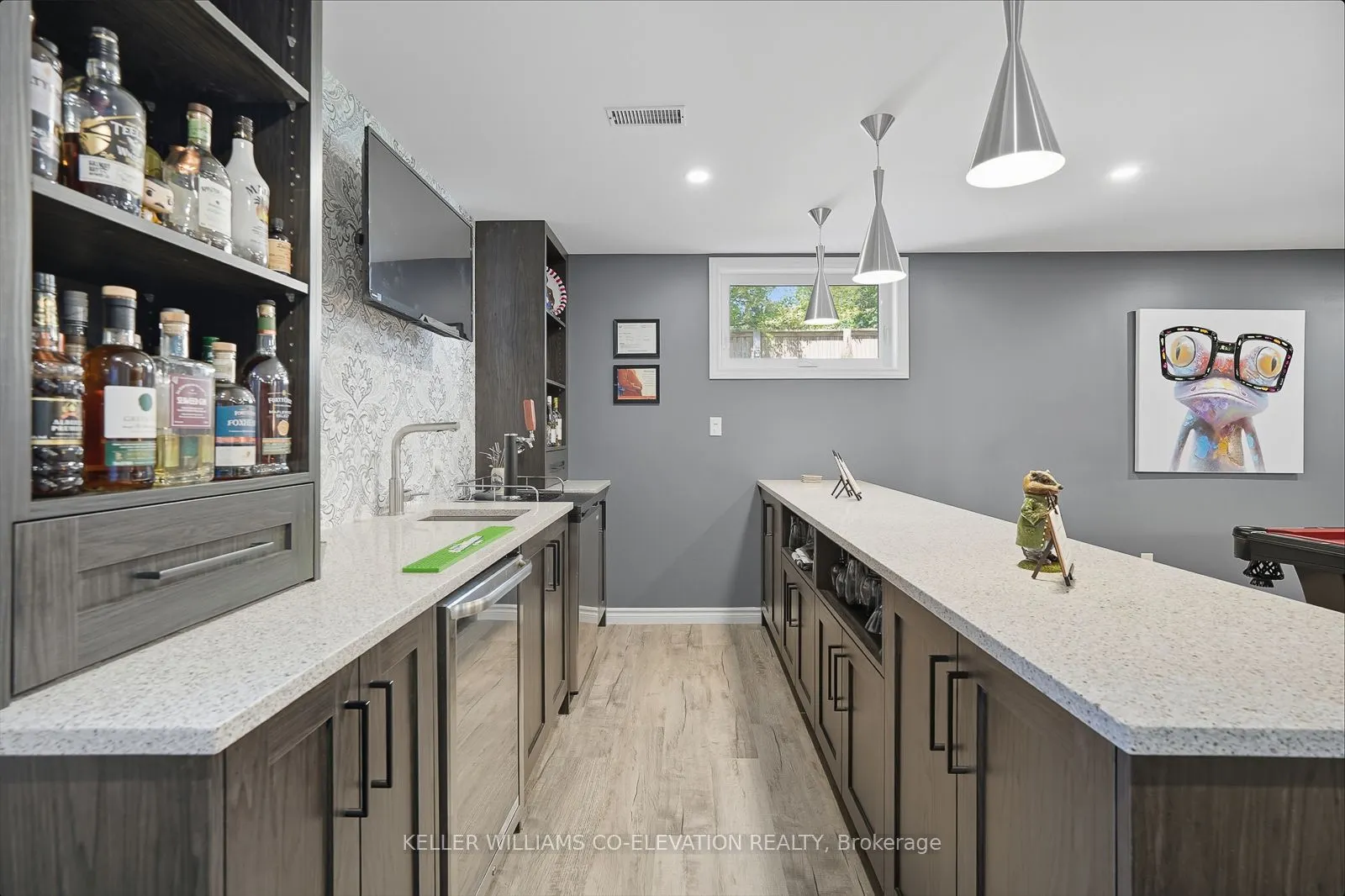 286 Tagge Crescent