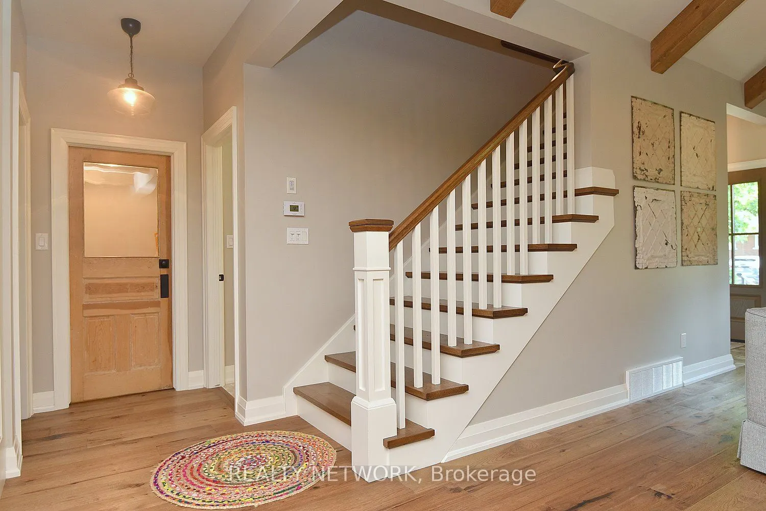 26 Corbett Avenue