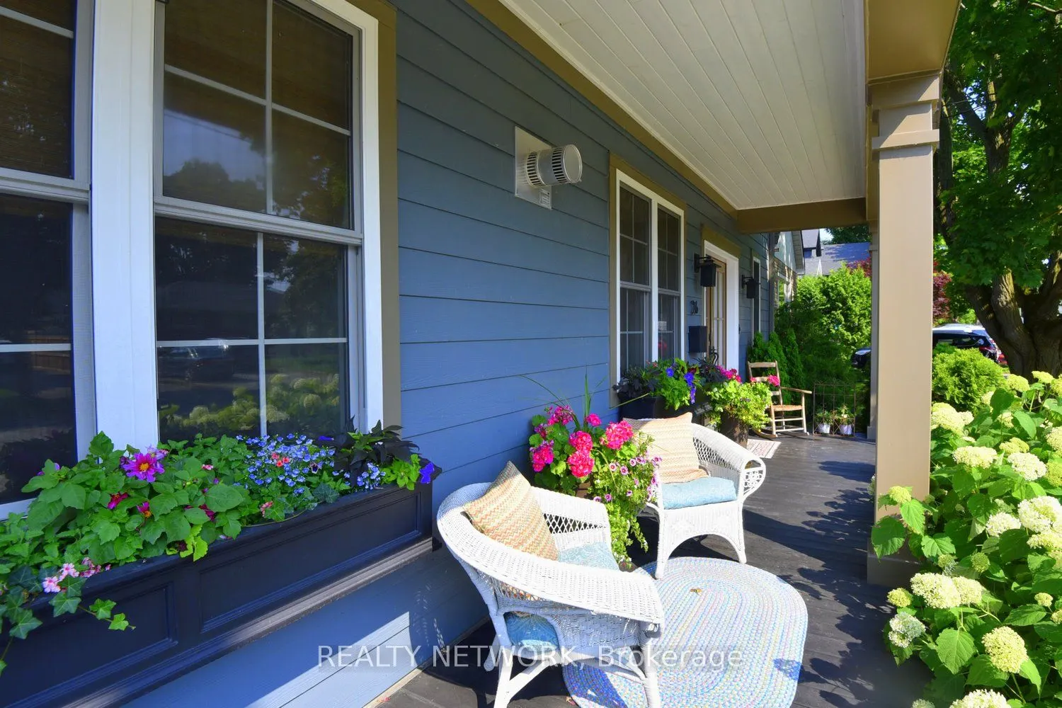 26 Corbett Avenue