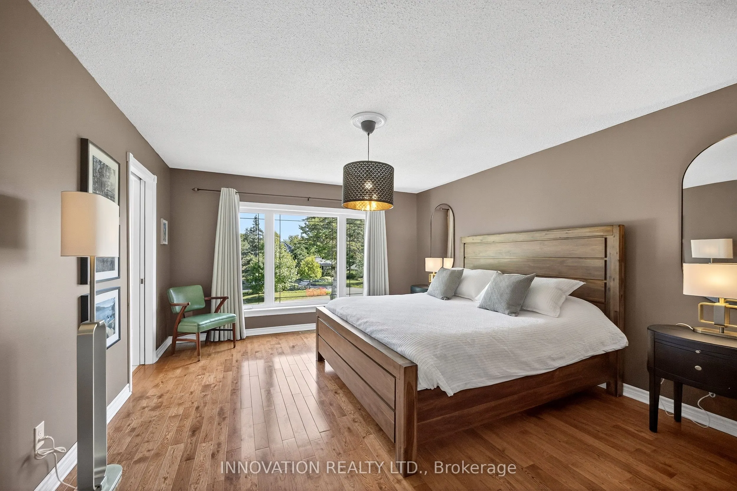 5558 South Island Park Drive