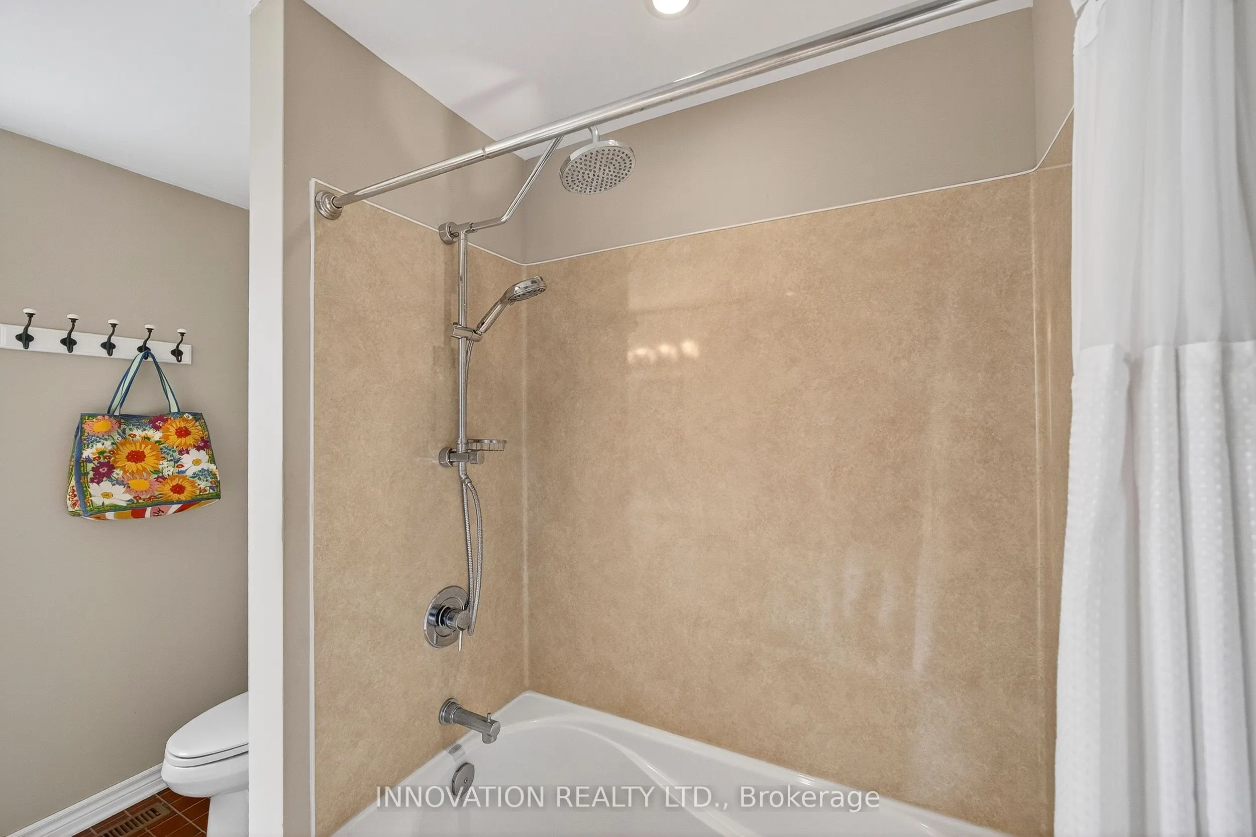 5558 South Island Park Drive
