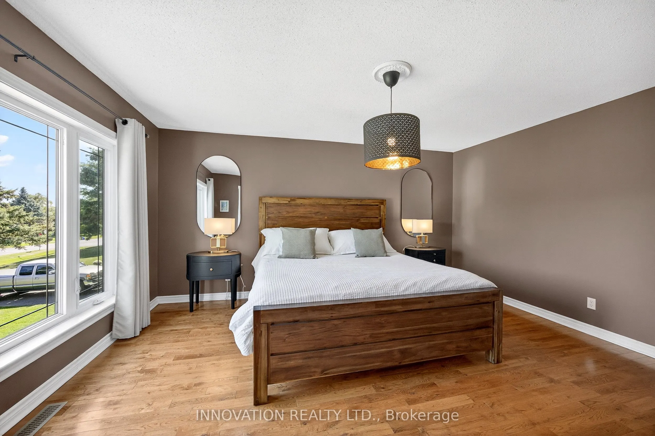5558 South Island Park Drive