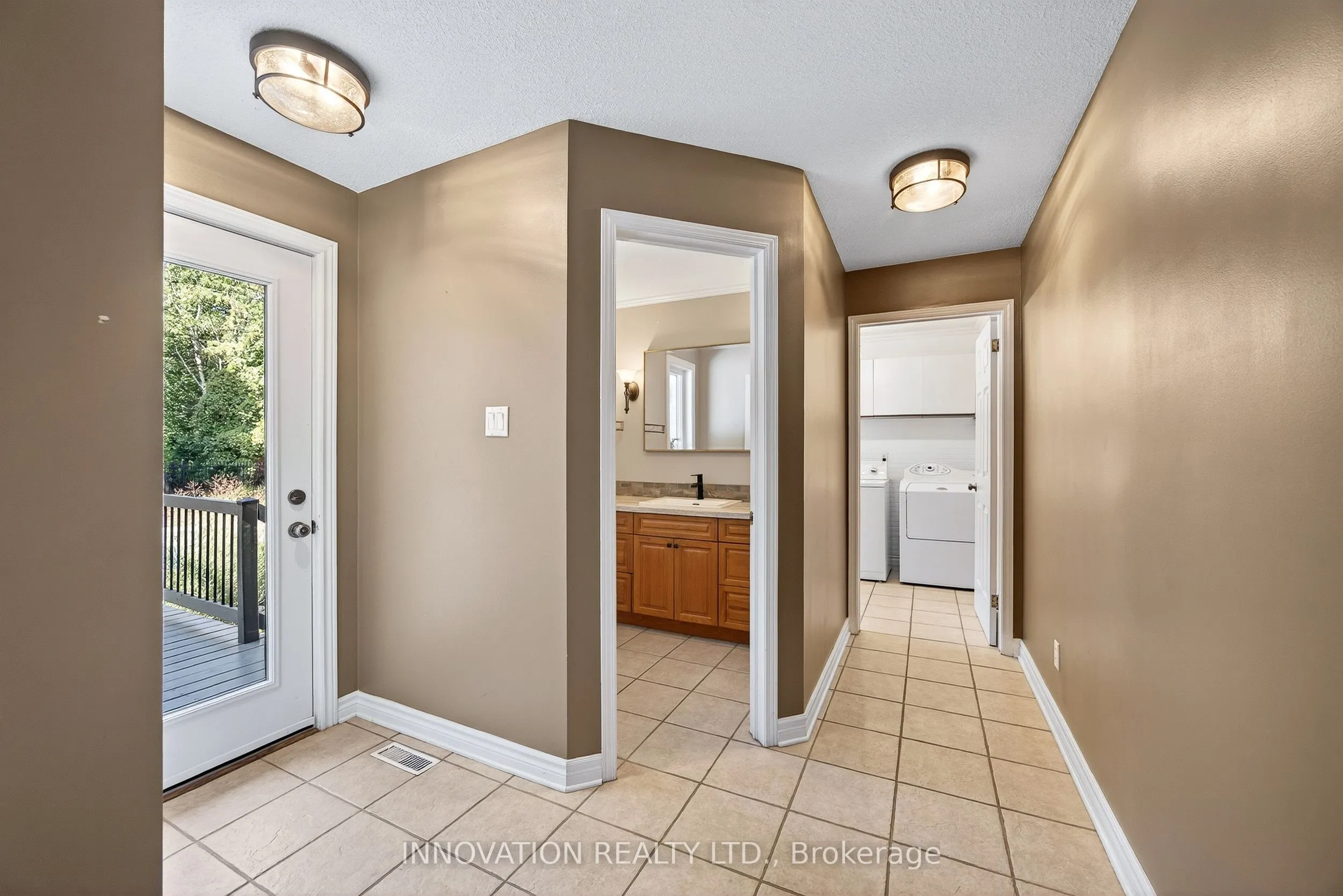 5558 South Island Park Drive