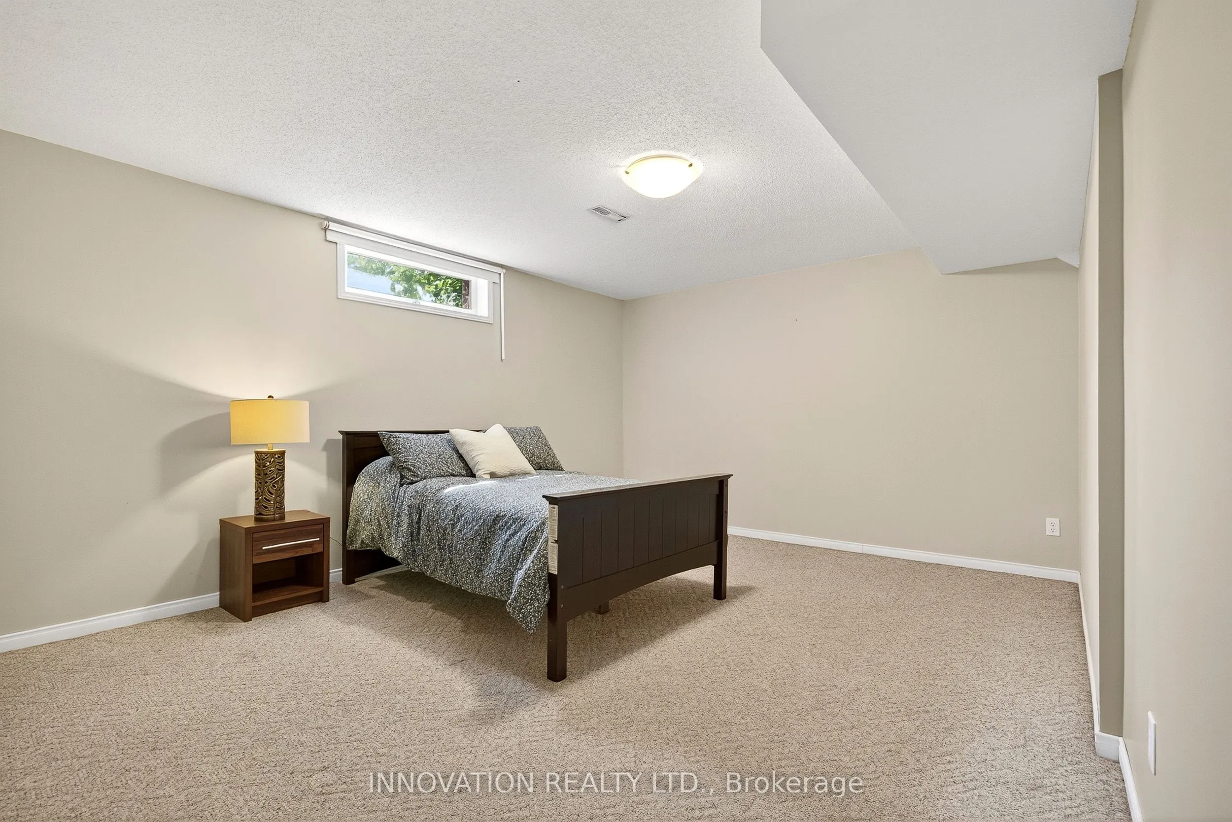 5558 South Island Park Drive
