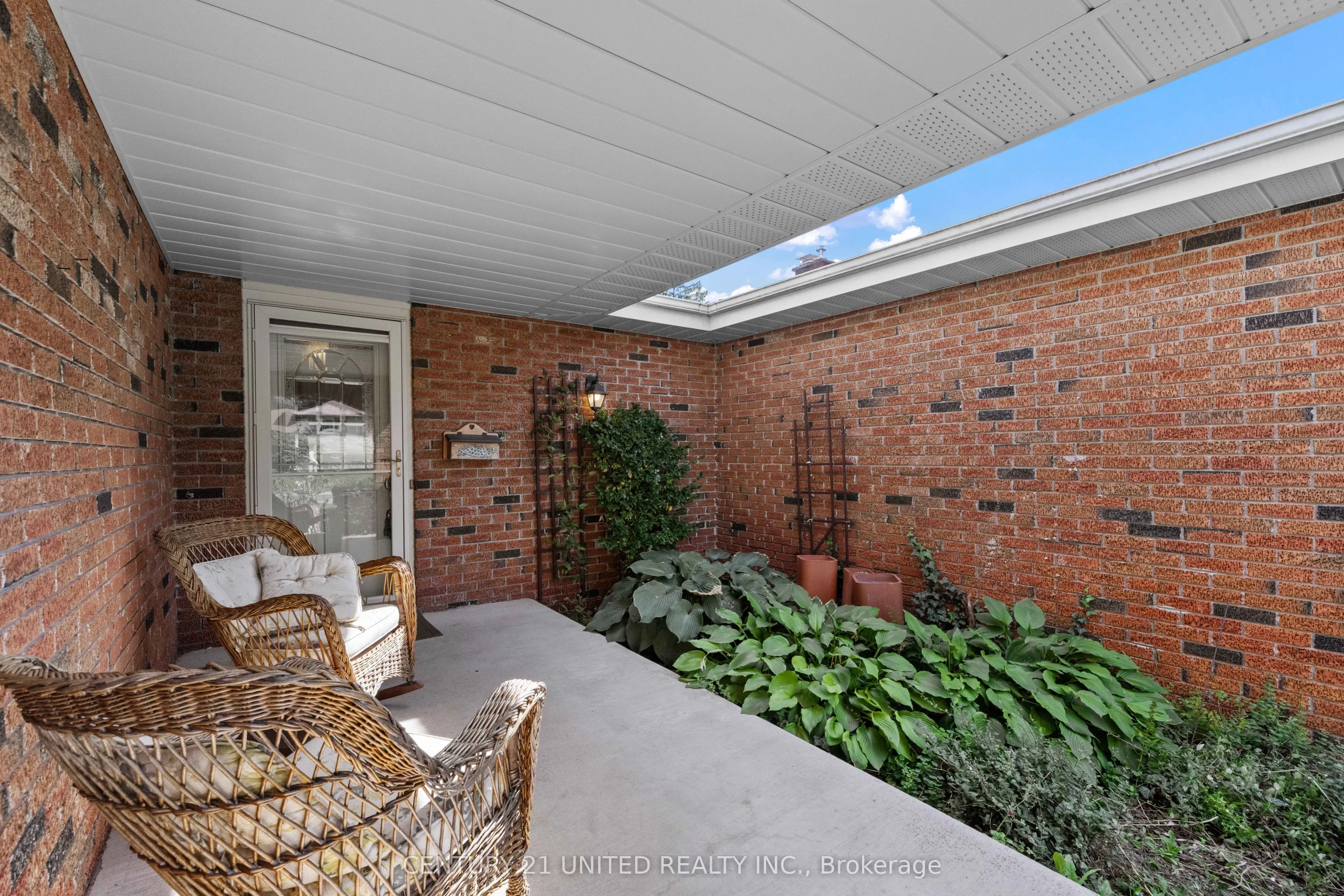 1332 Balsam Avenue
