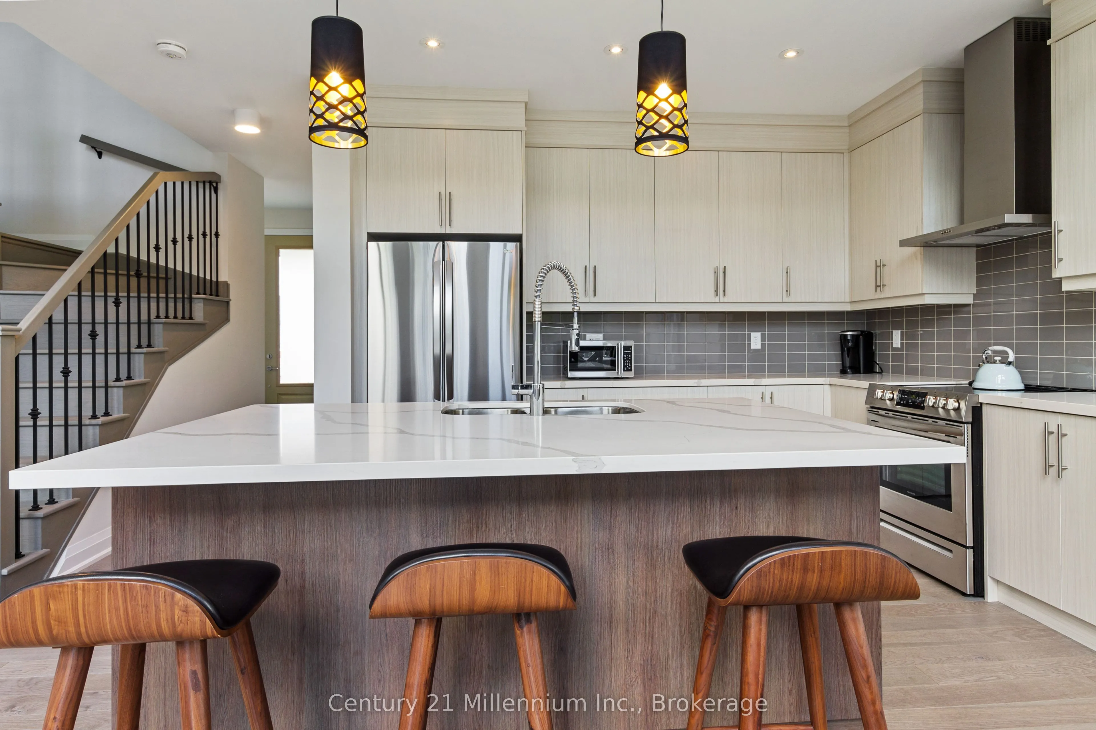 115 STILLWATER Crescent