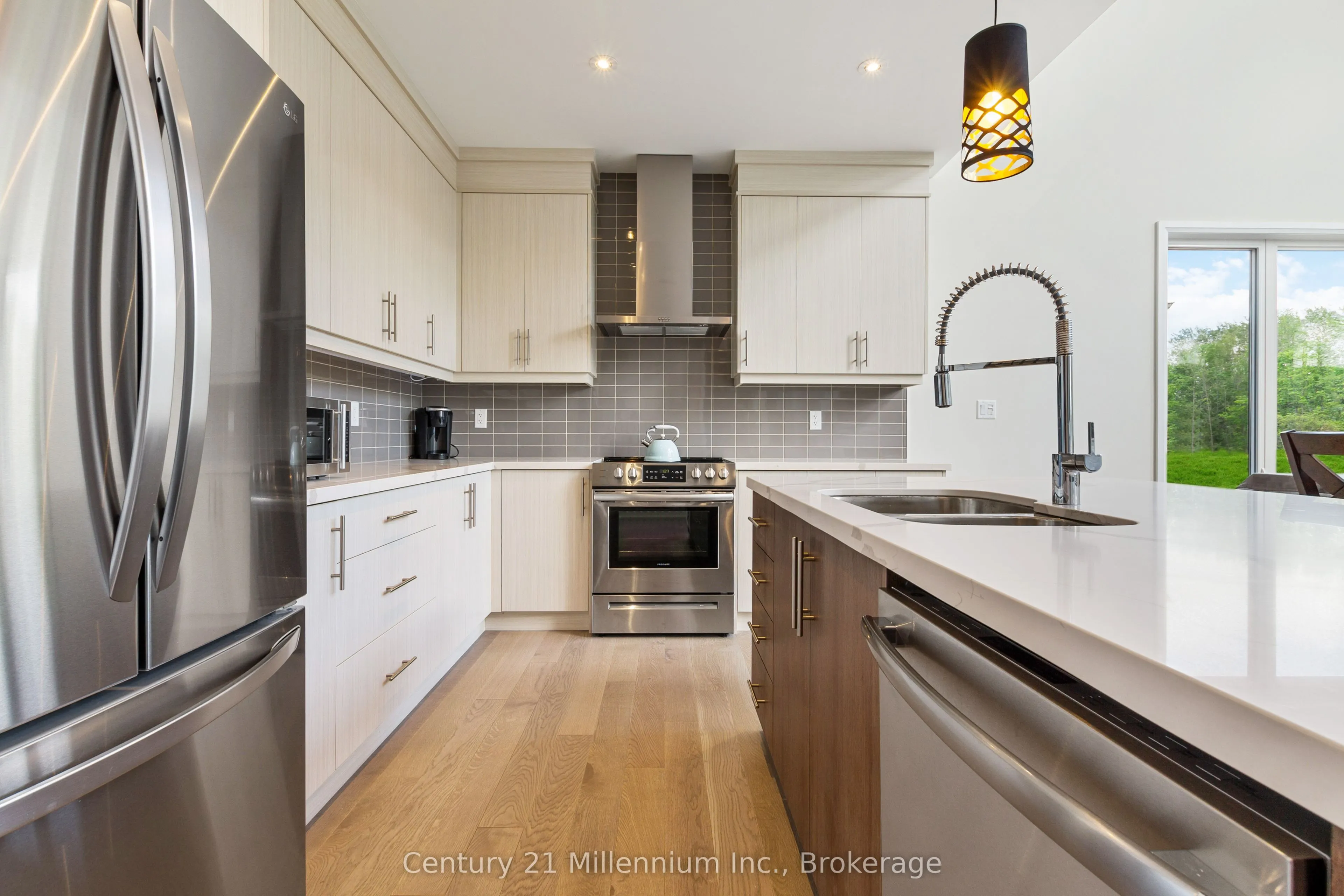 115 STILLWATER Crescent