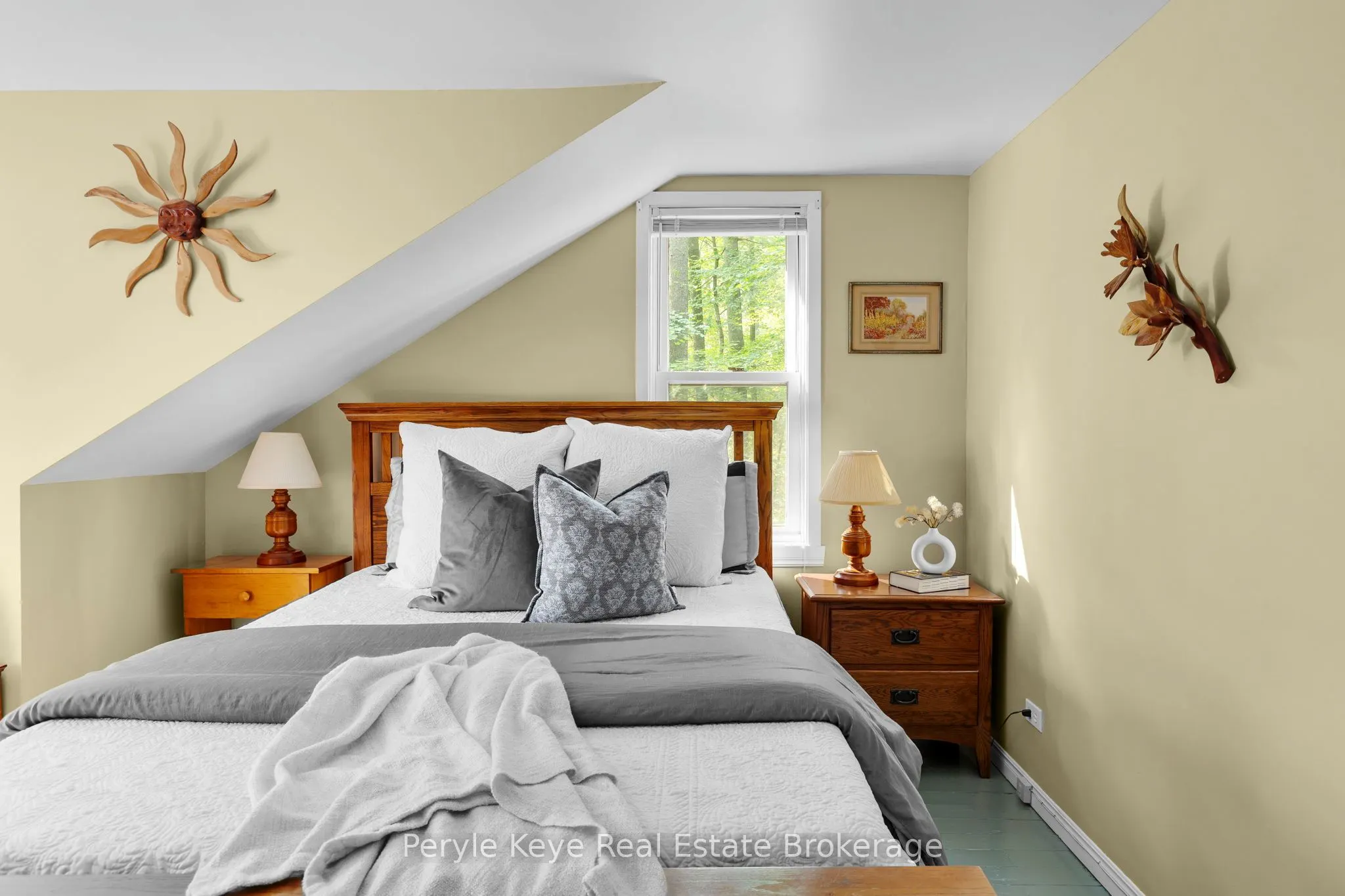 136 Deer Lake Road