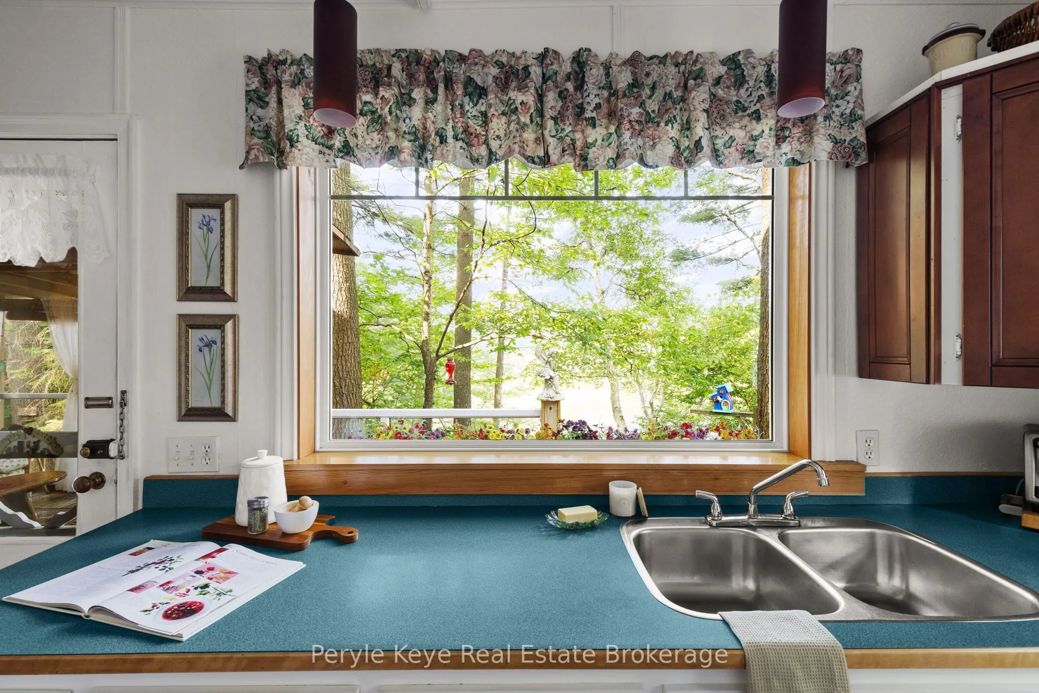 136 Deer Lake Road