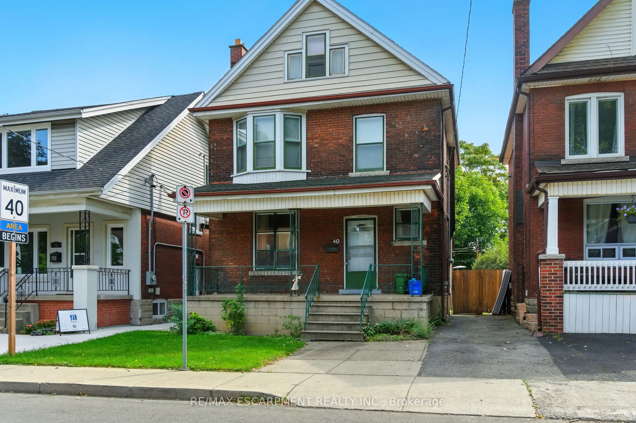 40 Barnesdale Avenue N
