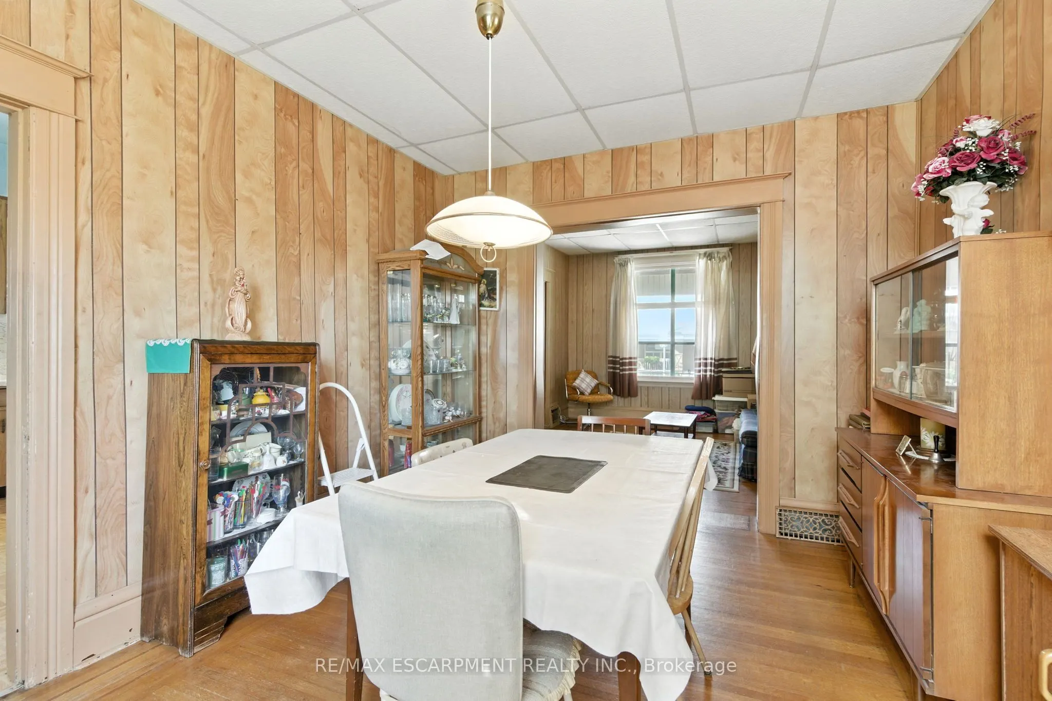40 Barnesdale Avenue N
