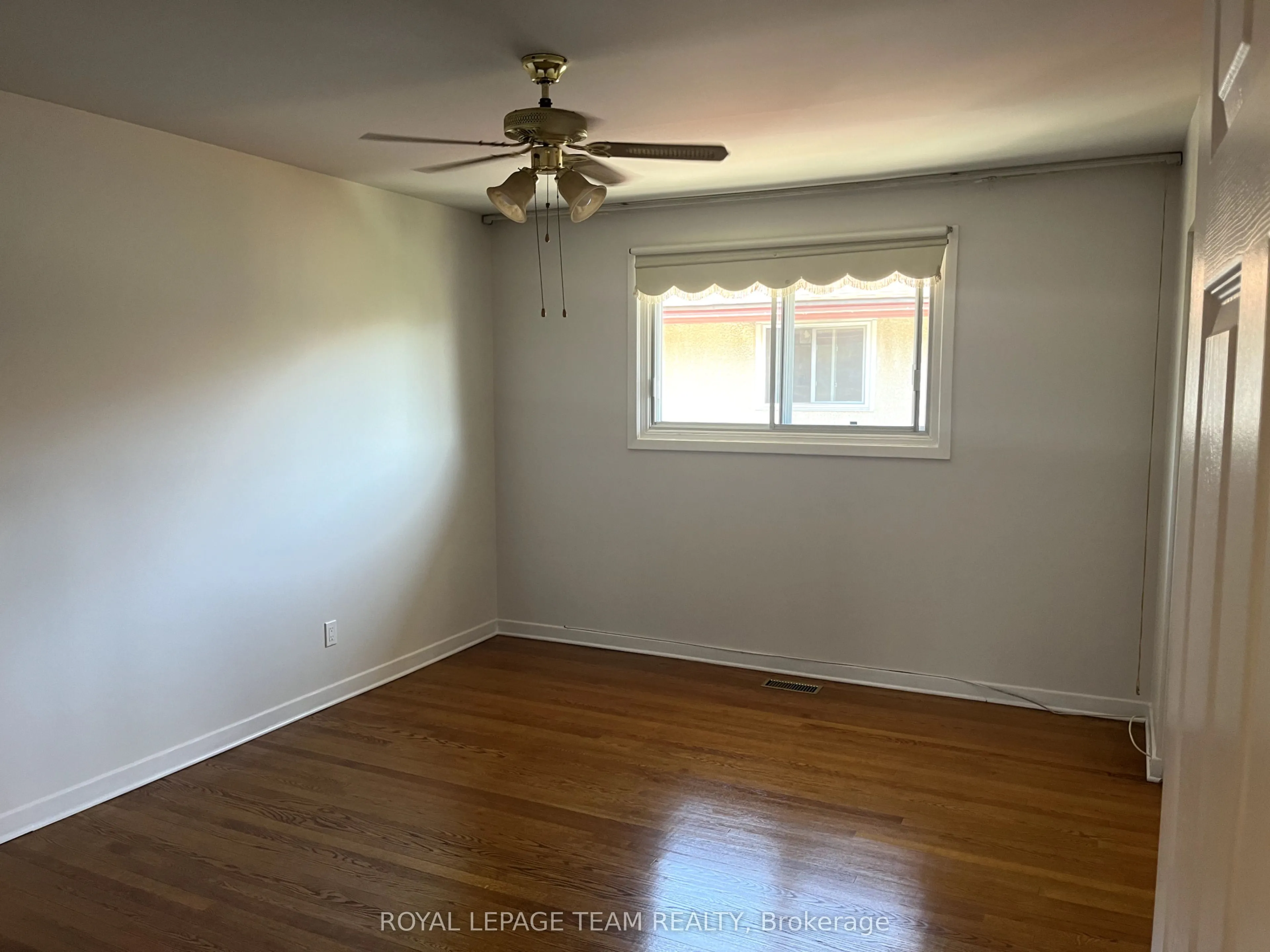 2656 Don Street, #B - Upper