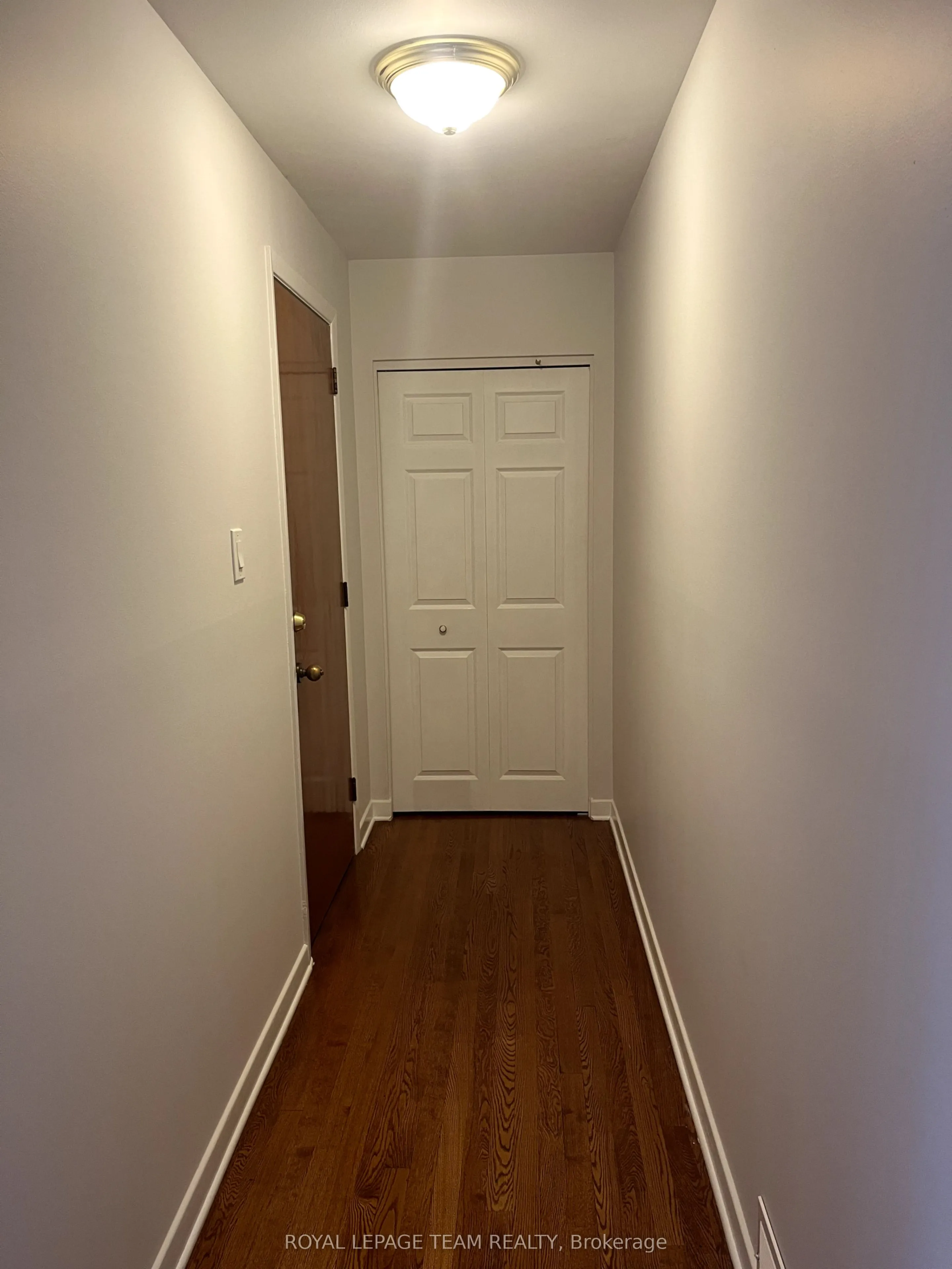 2656 Don Street, #B - Upper